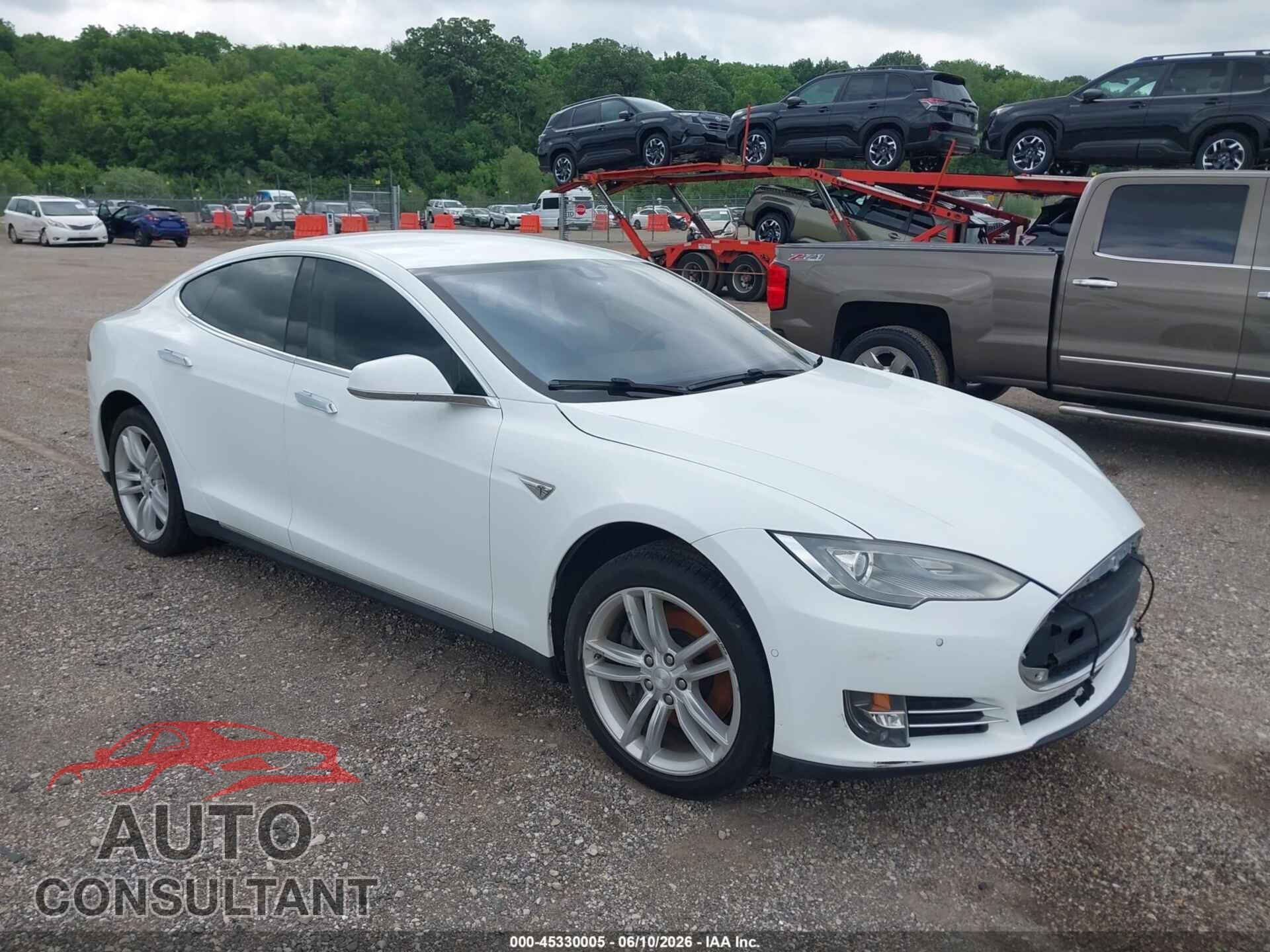 TESLA MODEL S 2014 - 5YJSA1S17EFP62123