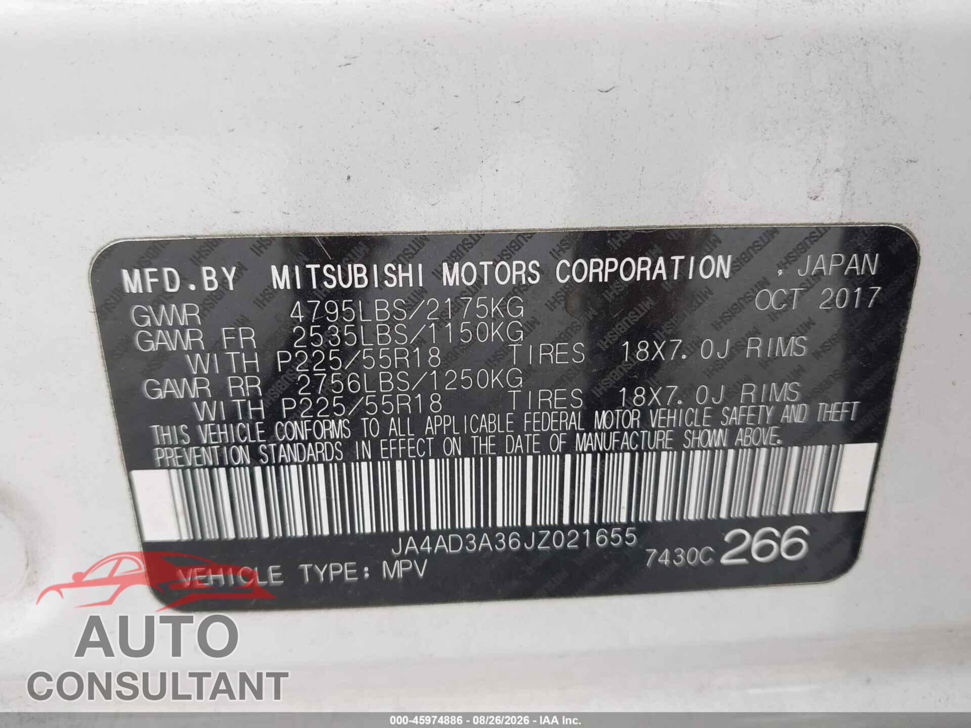 MITSUBISHI OUTLANDER 2018 - JA4AD3A36JZ021655