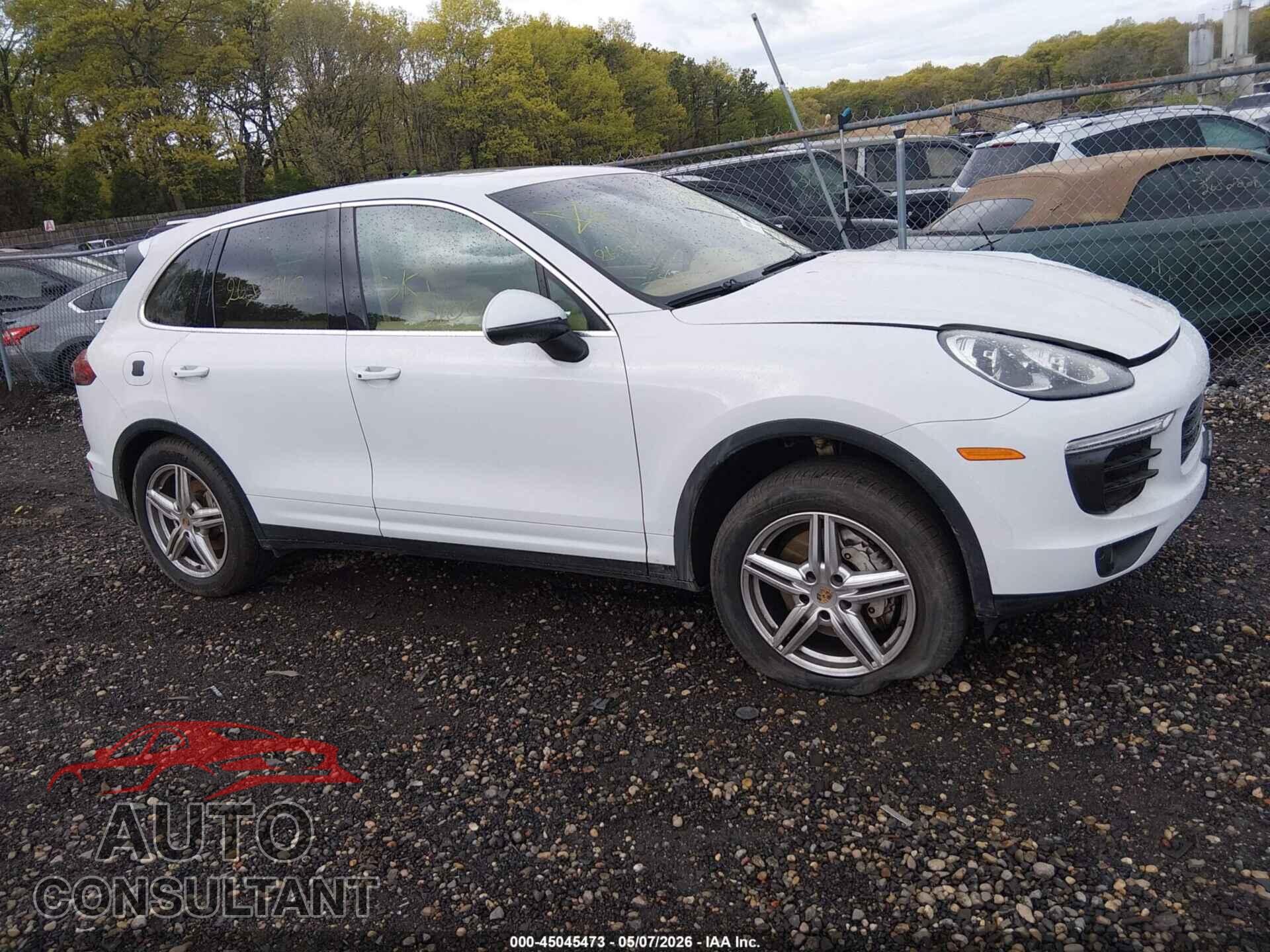 PORSCHE CAYENNE 2016 - WP1AB2A21GLA93872