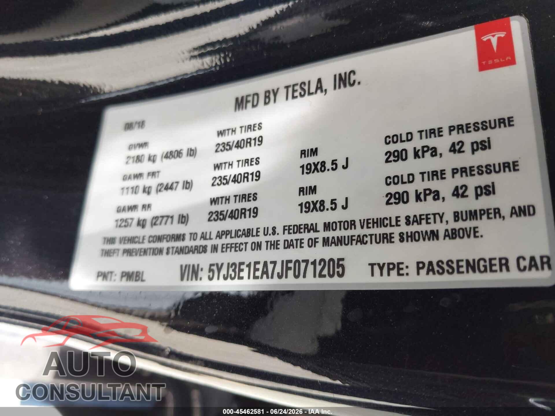 TESLA MODEL 3 2018 - 5YJ3E1EA7JF071205