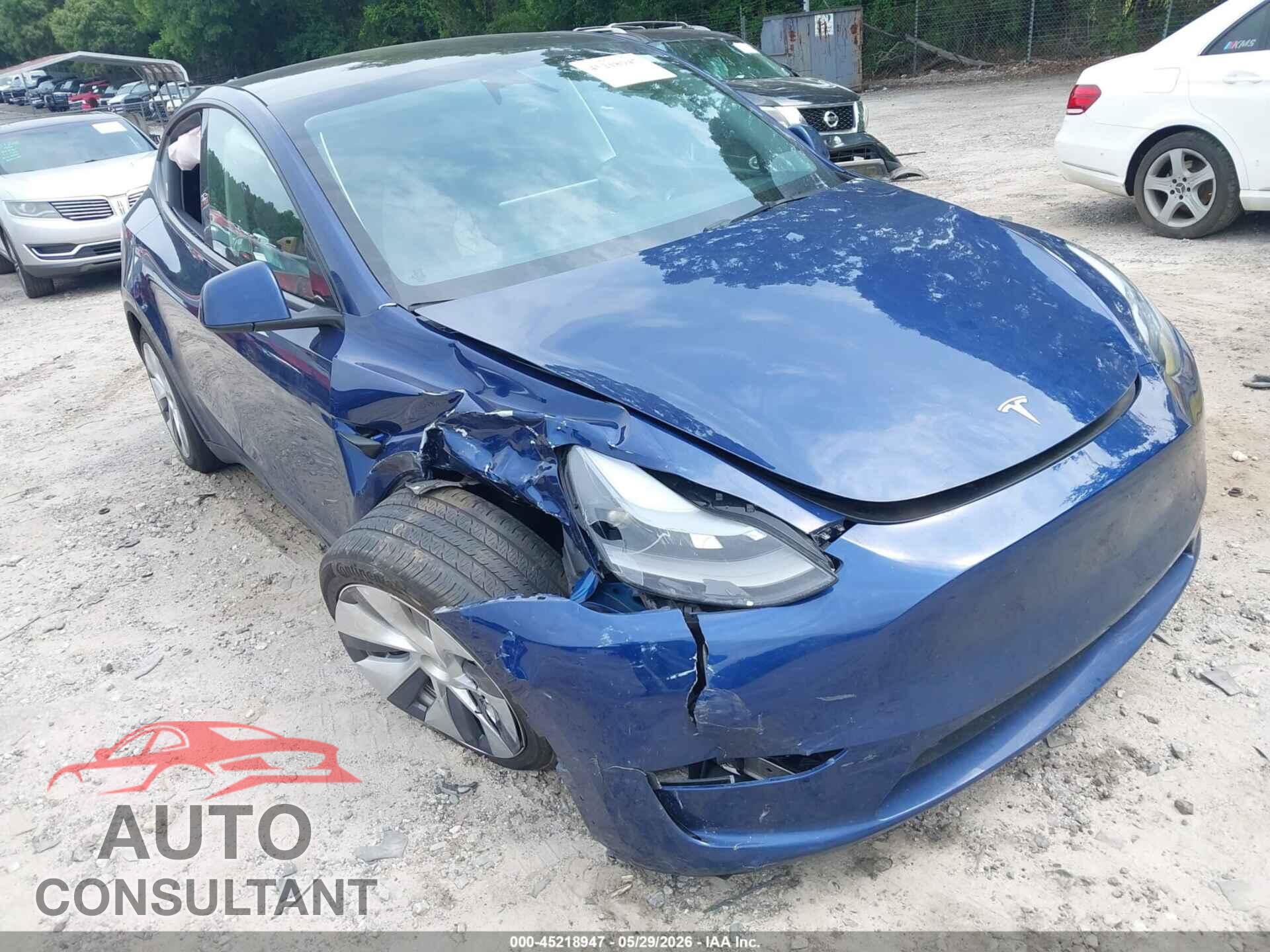 TESLA MODEL Y 2024 - 7SAYGDED2RF005140
