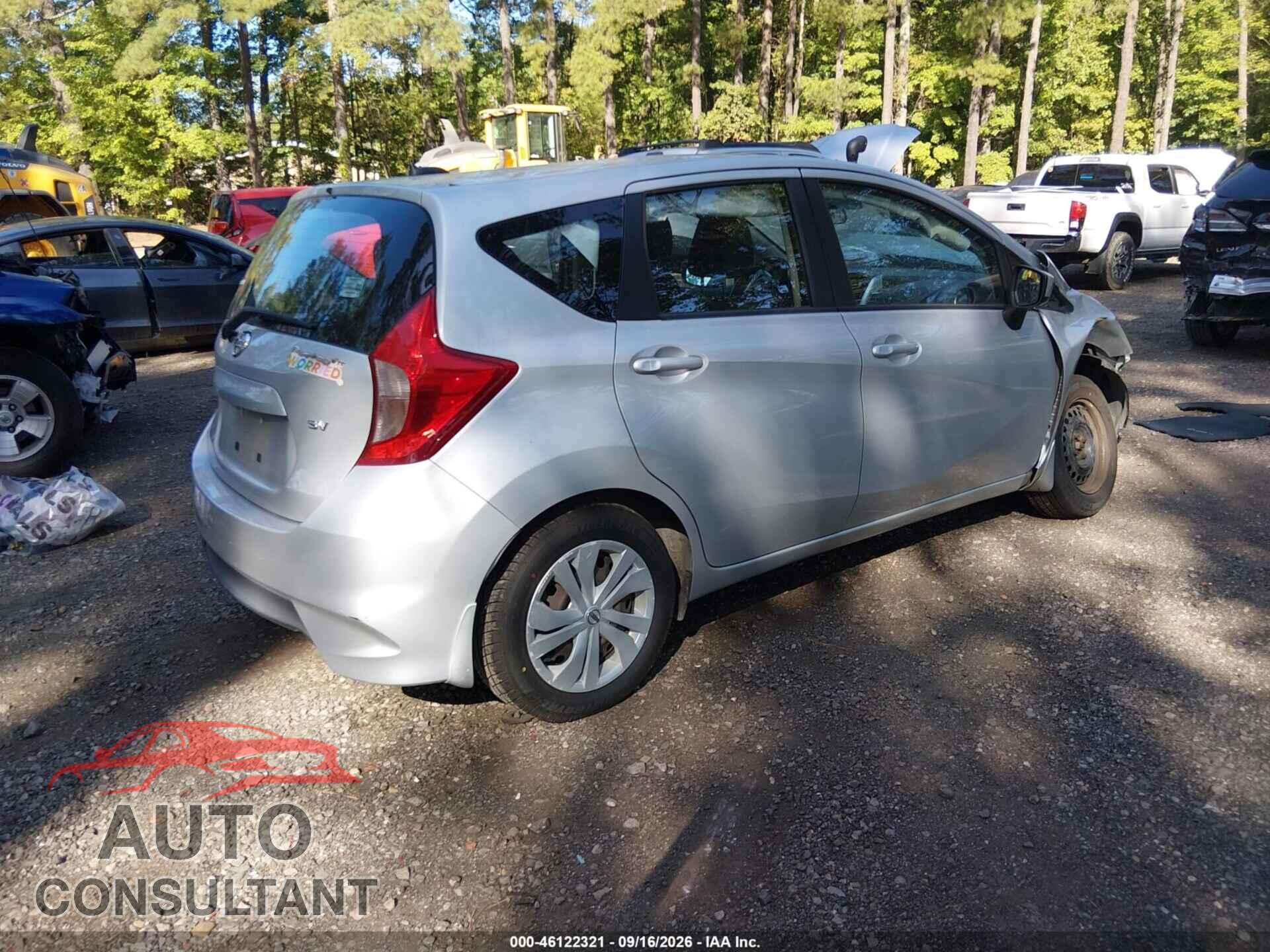 NISSAN VERSA NOTE 2018 - 3N1CE2CP8JL362040