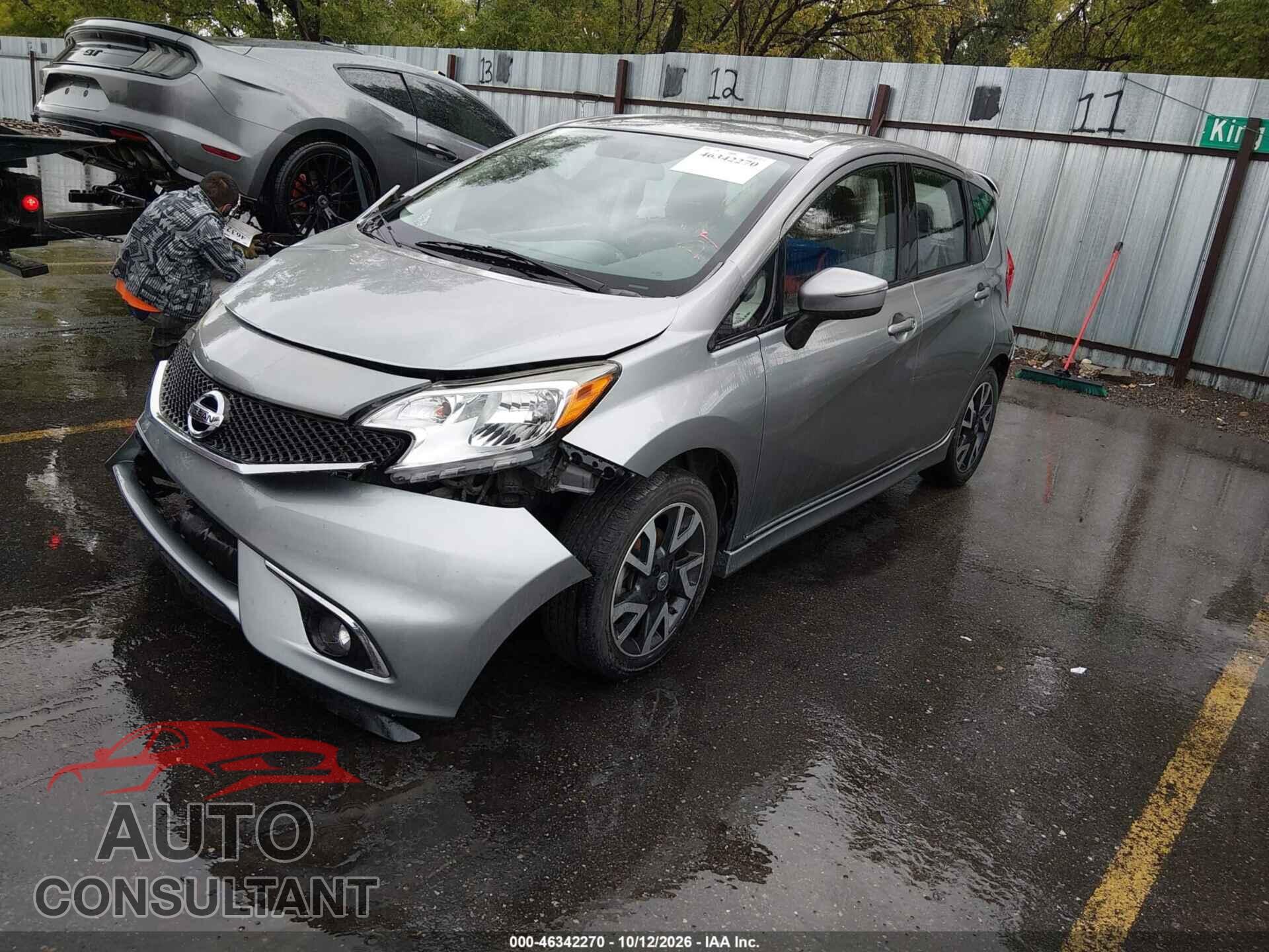 NISSAN VERSA NOTE 2015 - 3N1CE2CP3FL388519