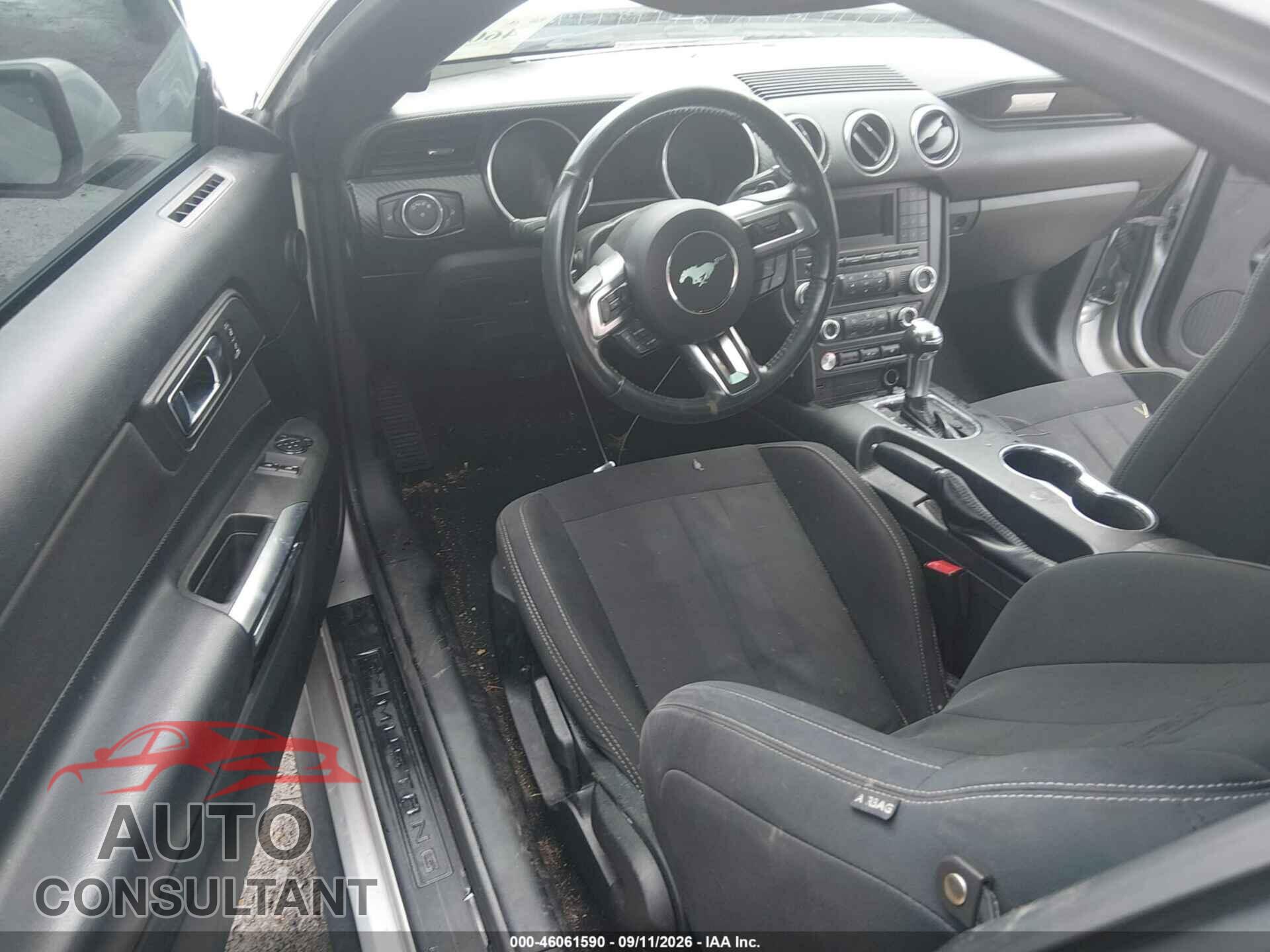 FORD MUSTANG 2018 - 1FA6P8TH8J5118619