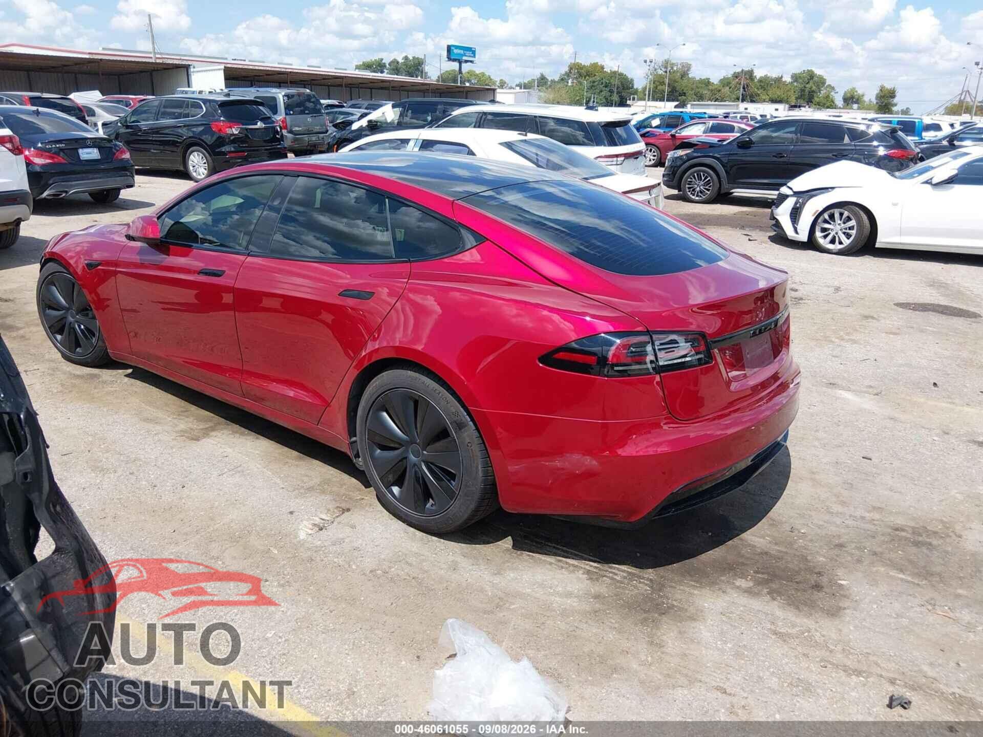 TESLA MODEL S 2023 - 5YJSA1E50PF511784