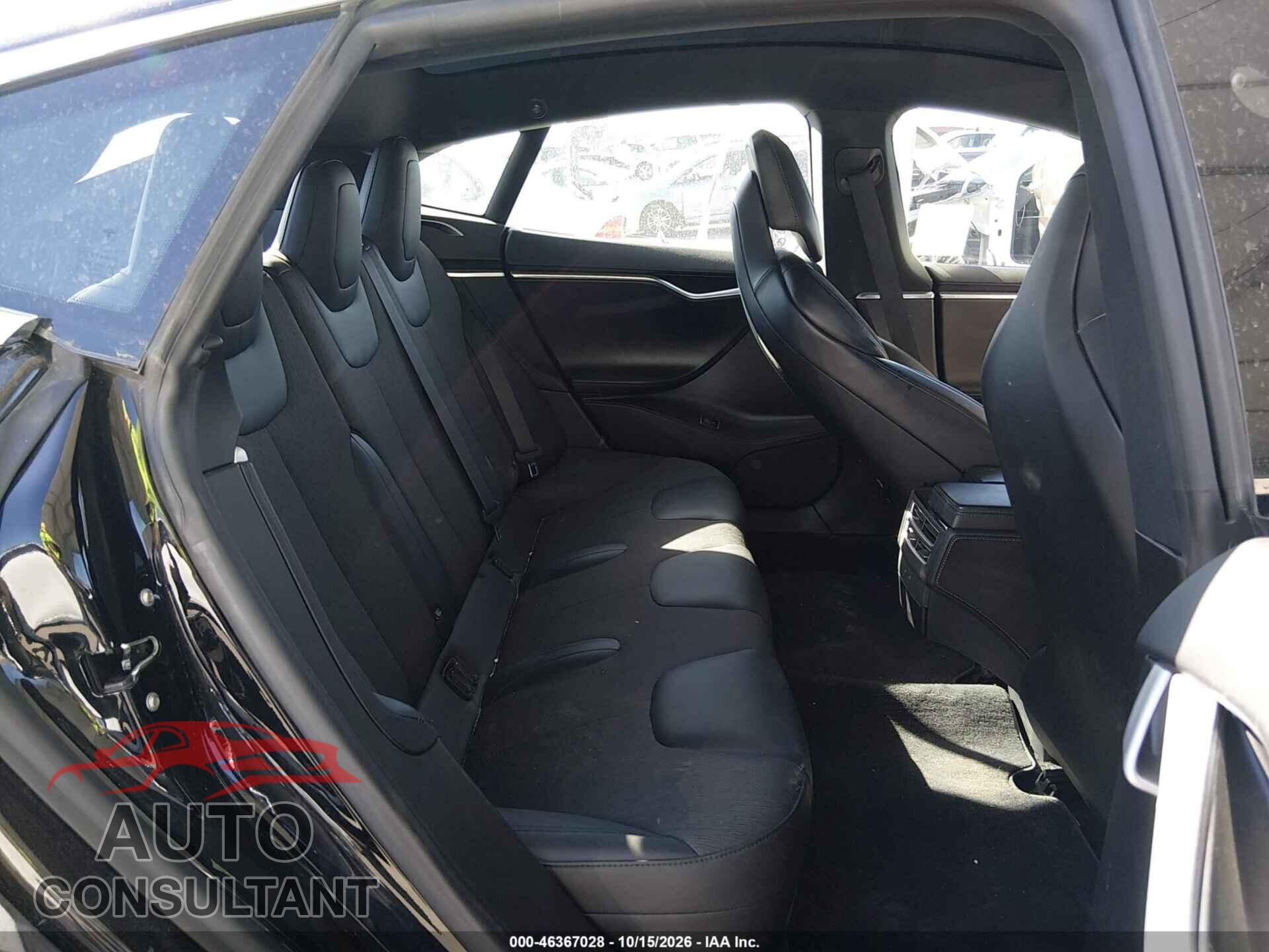 TESLA MODEL S 2017 - 5YJSA1E15HF201239