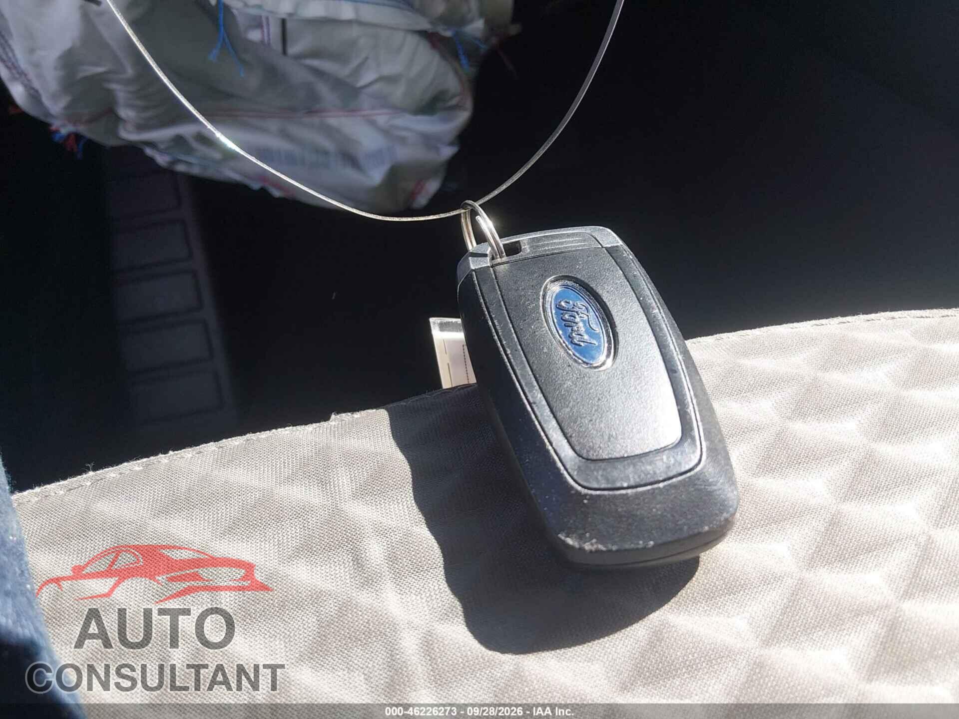 FORD ESCAPE 2020 - 1FMCU0G67LUA85701