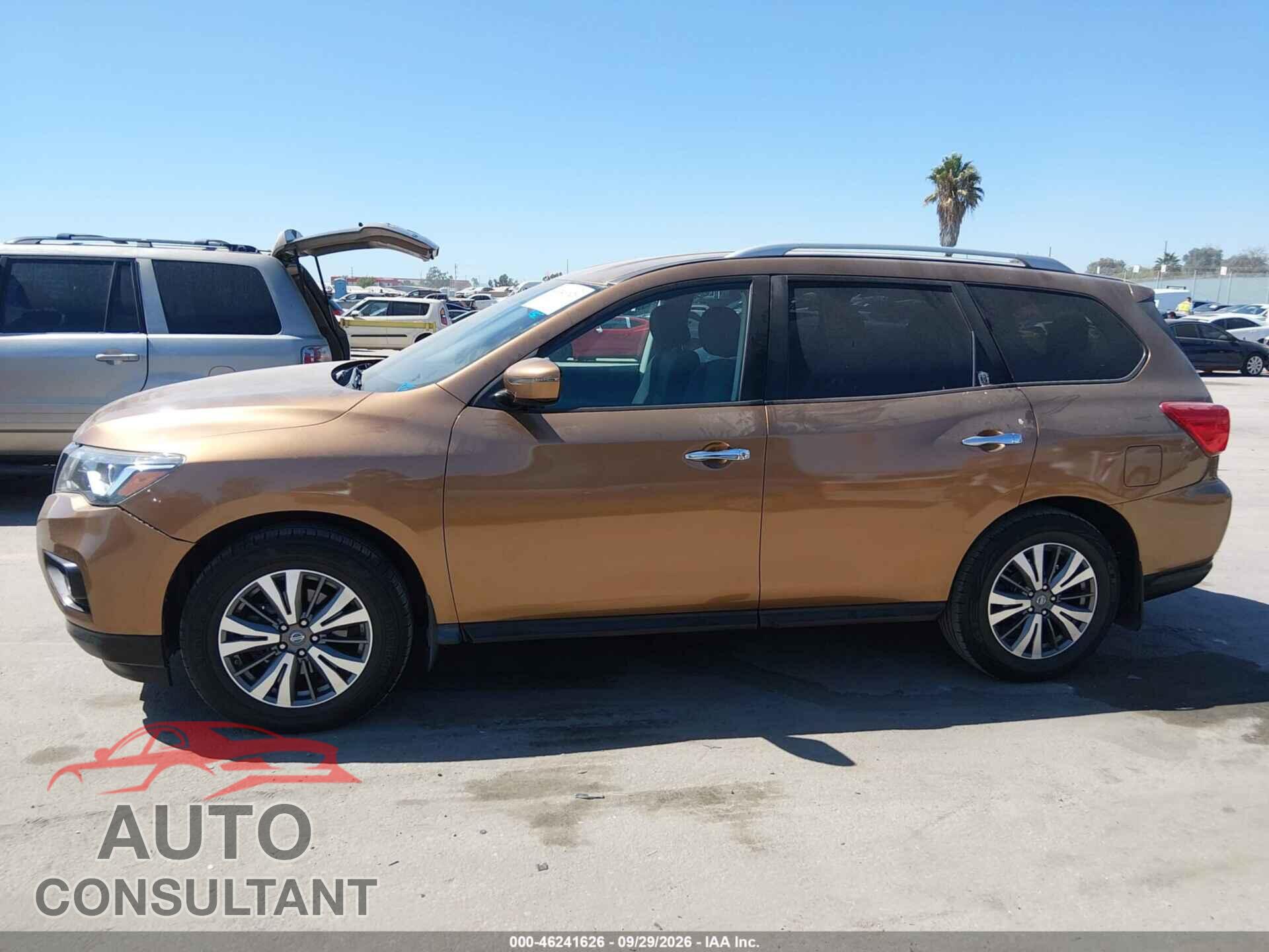 NISSAN PATHFINDER 2017 - 5N1DR2MN2HC609587