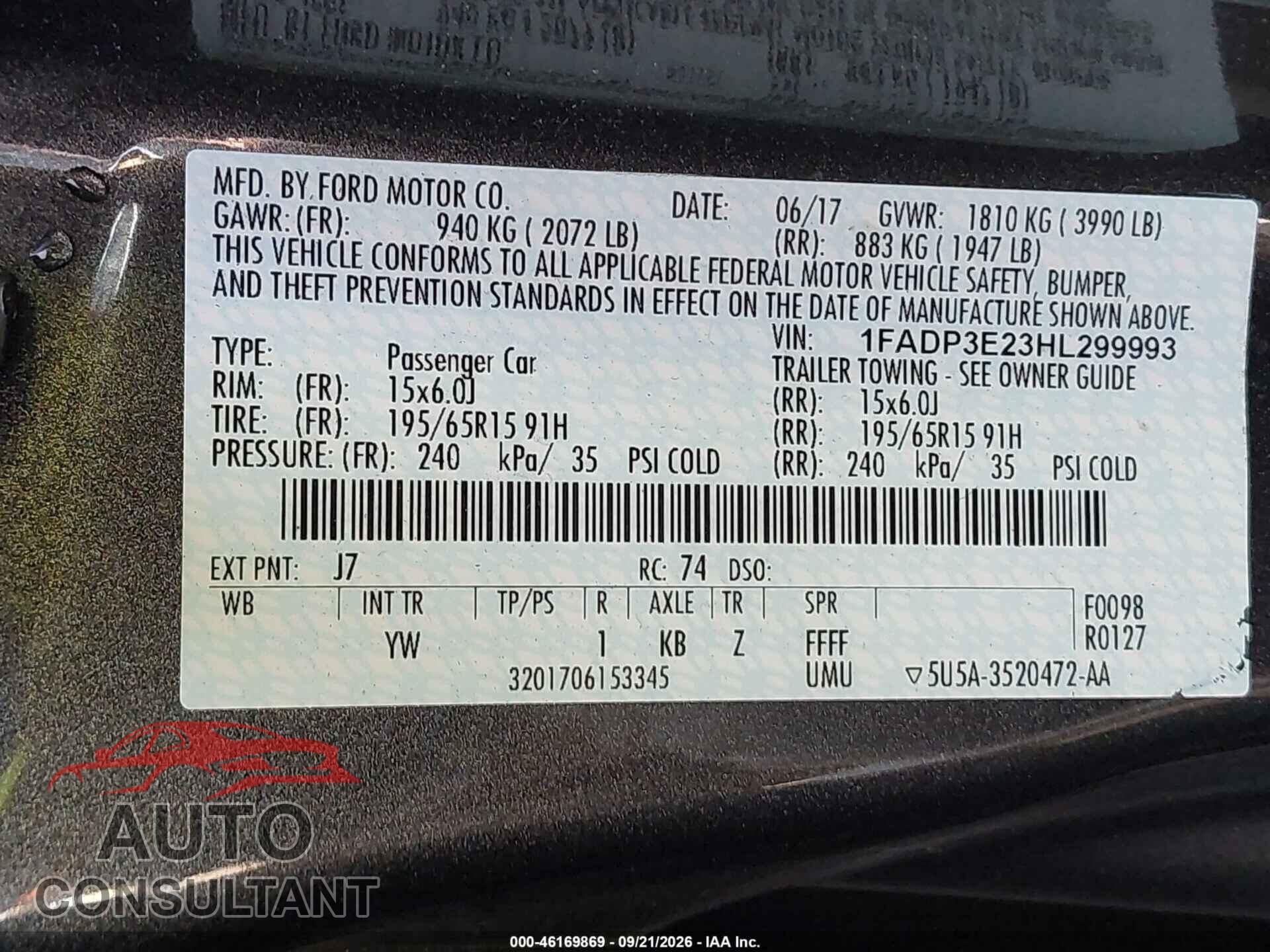 FORD FOCUS 2017 - 1FADP3E23HL299993