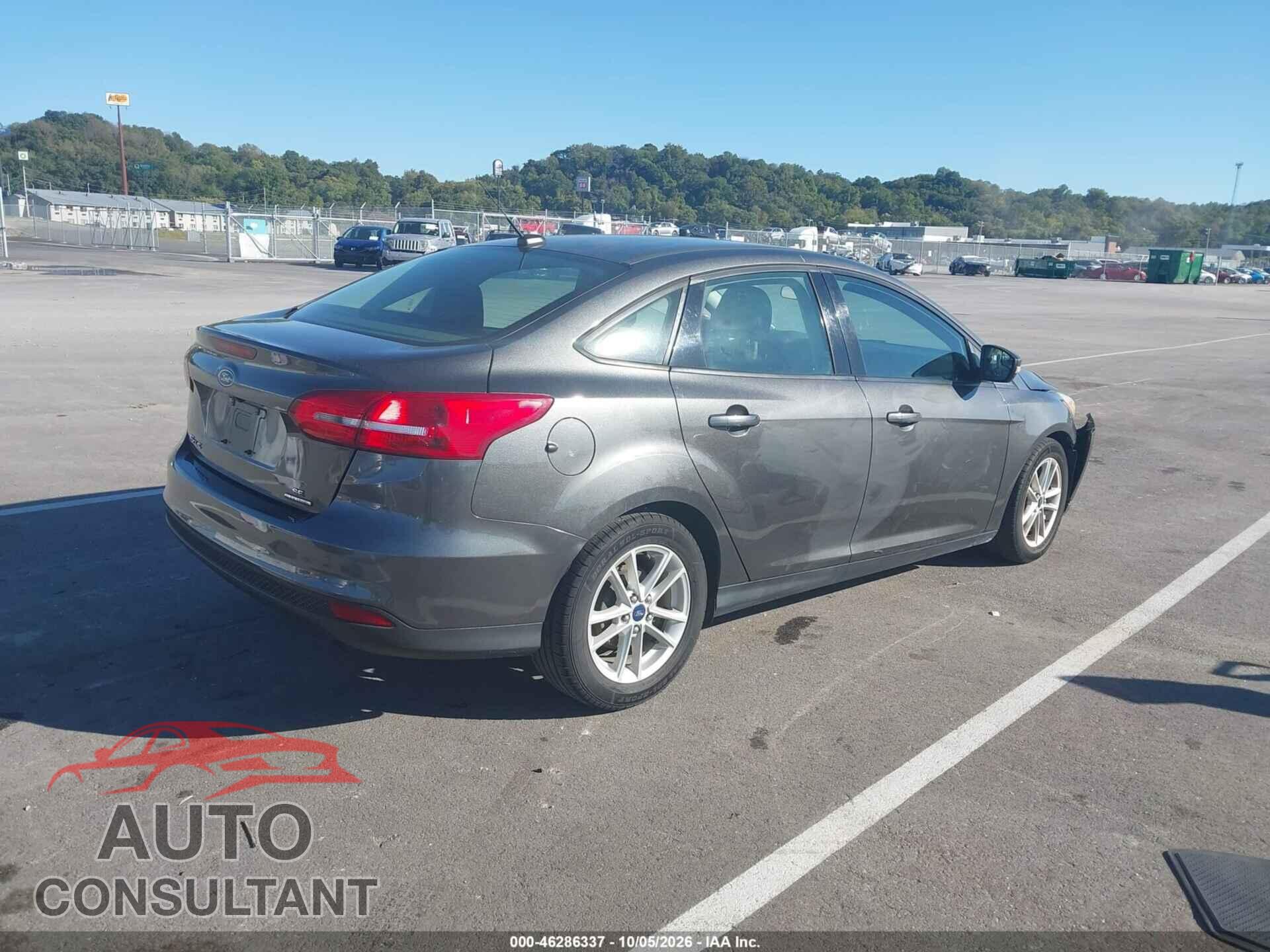 FORD FOCUS 2015 - 1FADP3F22FL298829