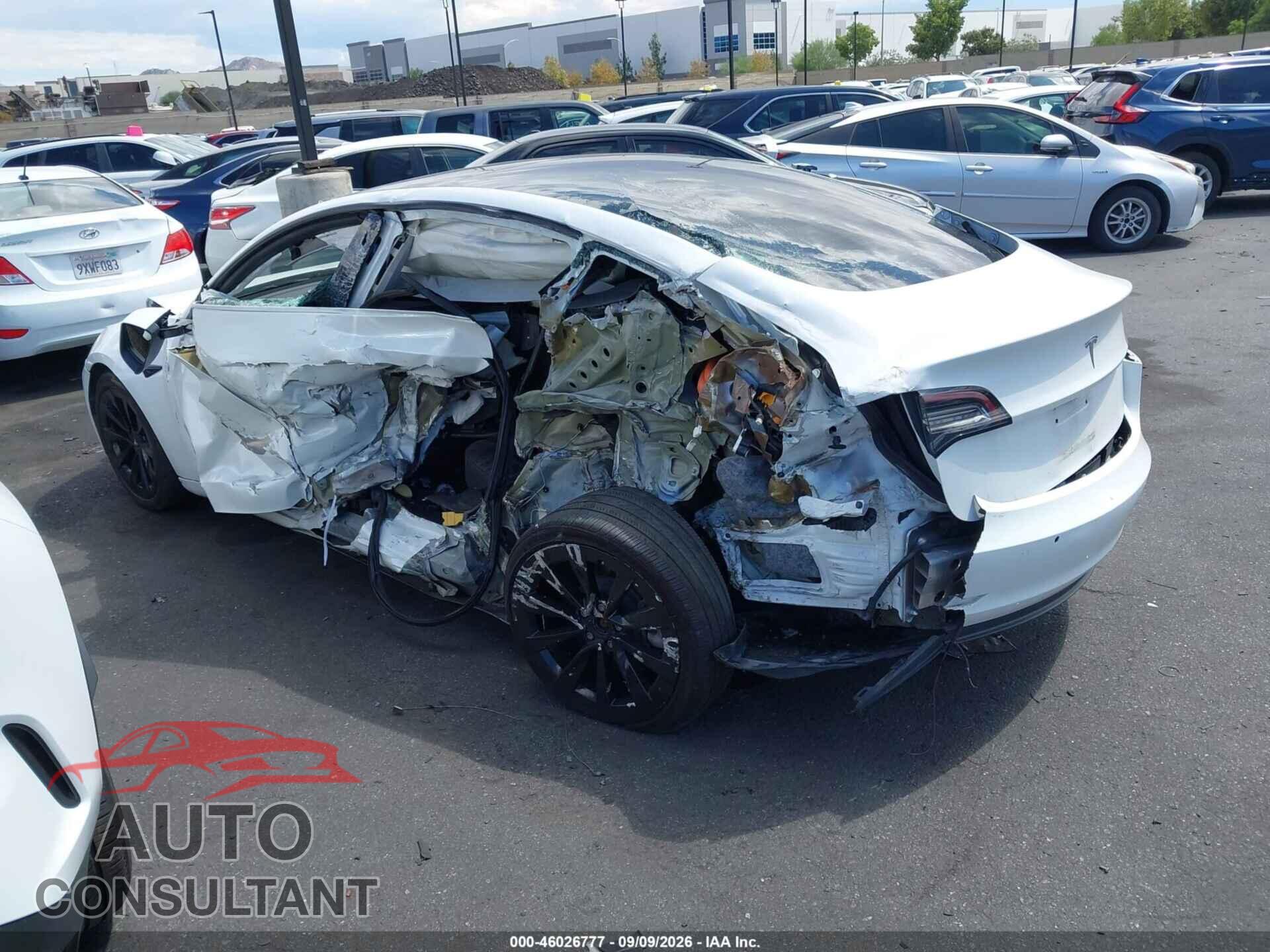 TESLA MODEL 3 2021 - 5YJ3E1EA1MF856761