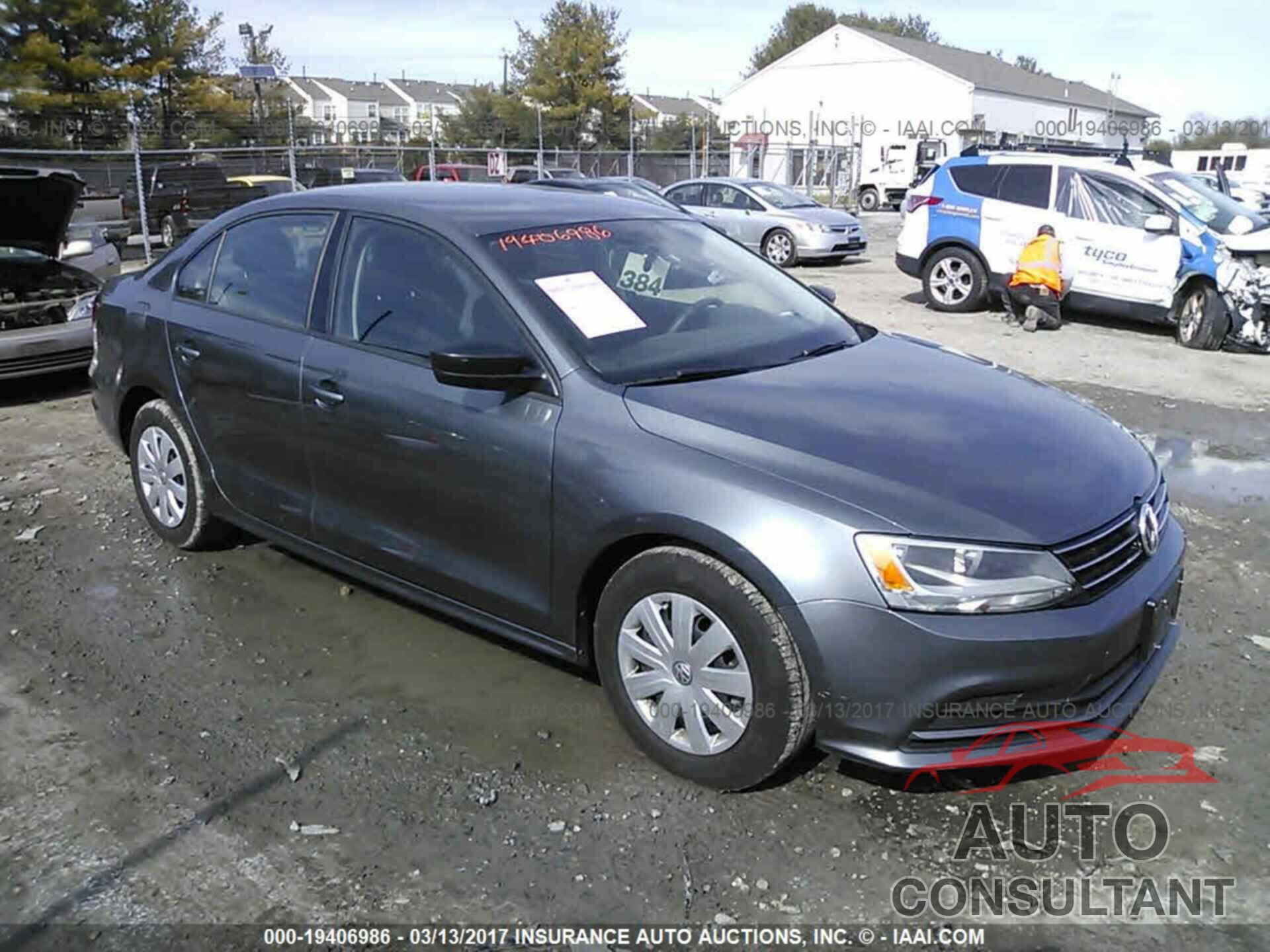 Volkswagen Jetta 2015 - 3VW2K7AJ3FM315252