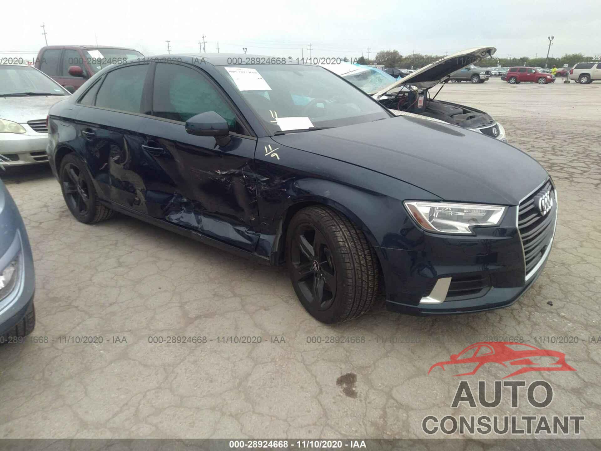 AUDI A3 SEDAN 2017 - WAUAUGFF6H1064169