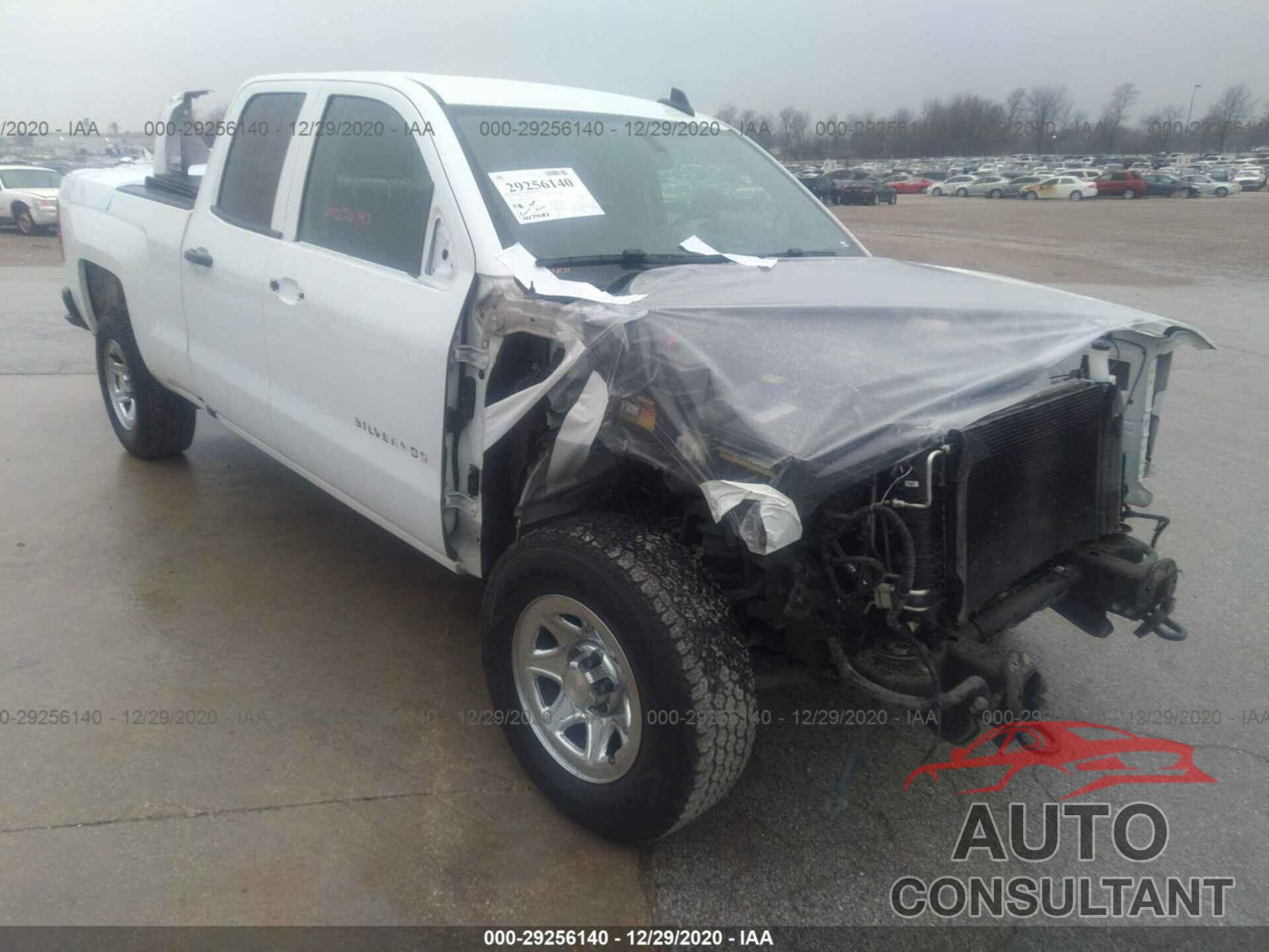 CHEVROLET SILVERADO 1500 2017 - 1GCVKNEC6HZ277145