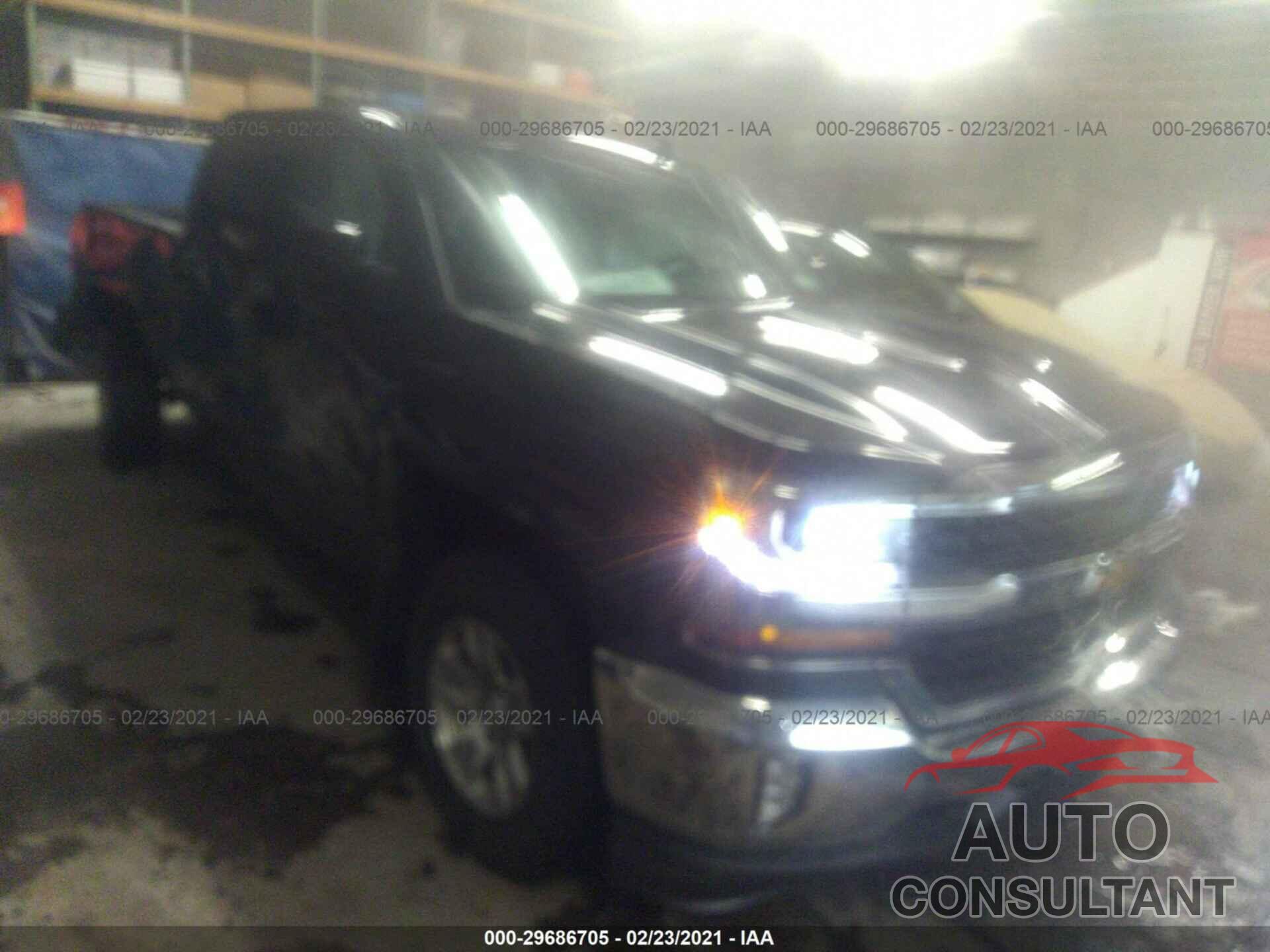 CHEVROLET SILVERADO 1500 2017 - 1GCVKREH3HZ167169