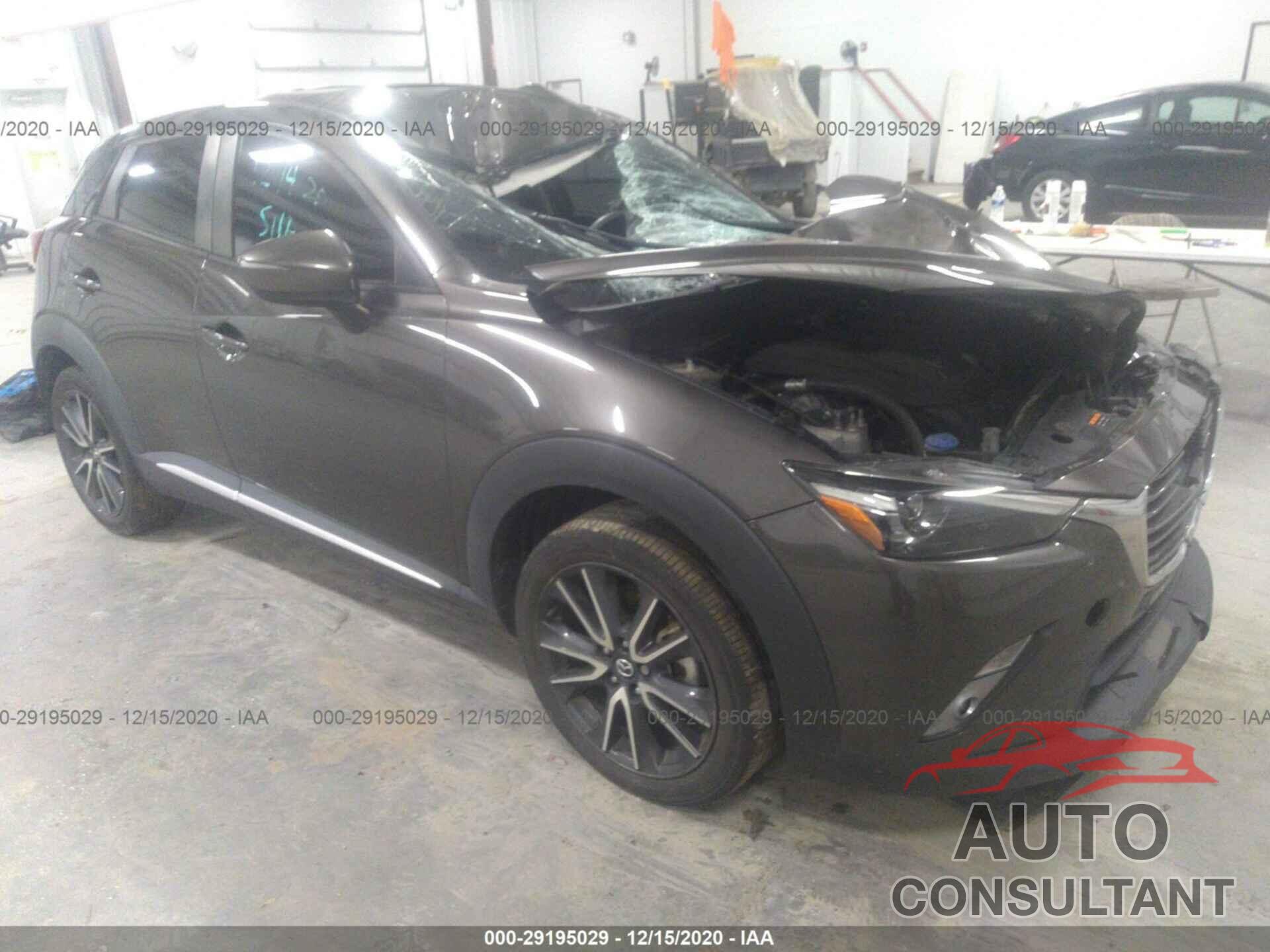 MAZDA CX-3 2018 - JM1DKFD79J0321929