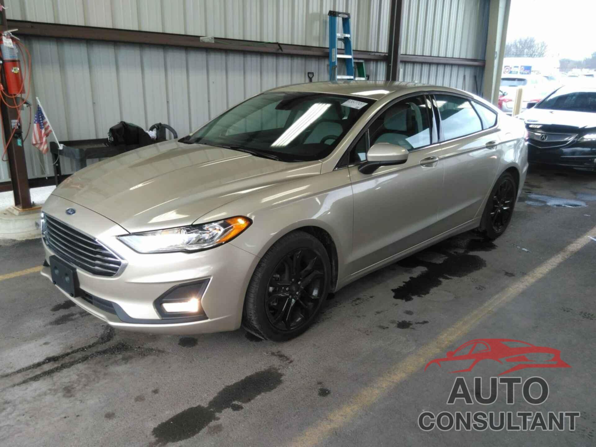 FORD FUSION 2019 - 3FA6P0HD1KR183981