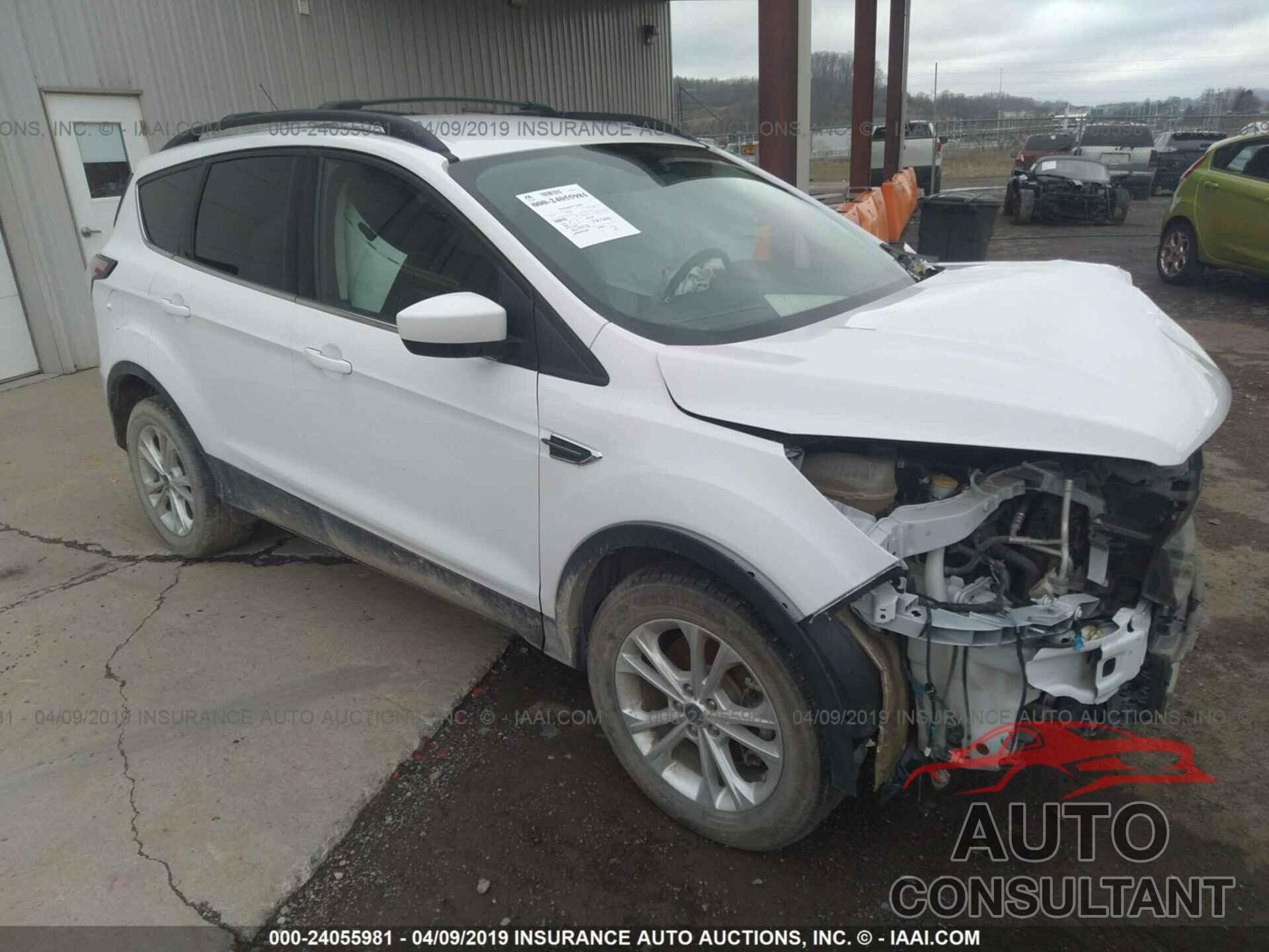 FORD ESCAPE 2018 - 1FMCU9GD1JUB39171