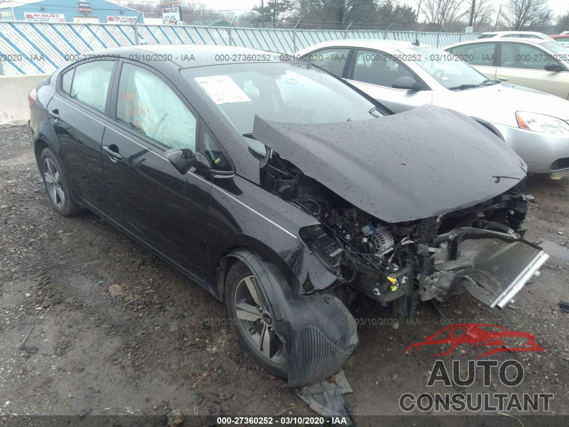 KIA FORTE 2018 - 3KPFL4A74JE226121