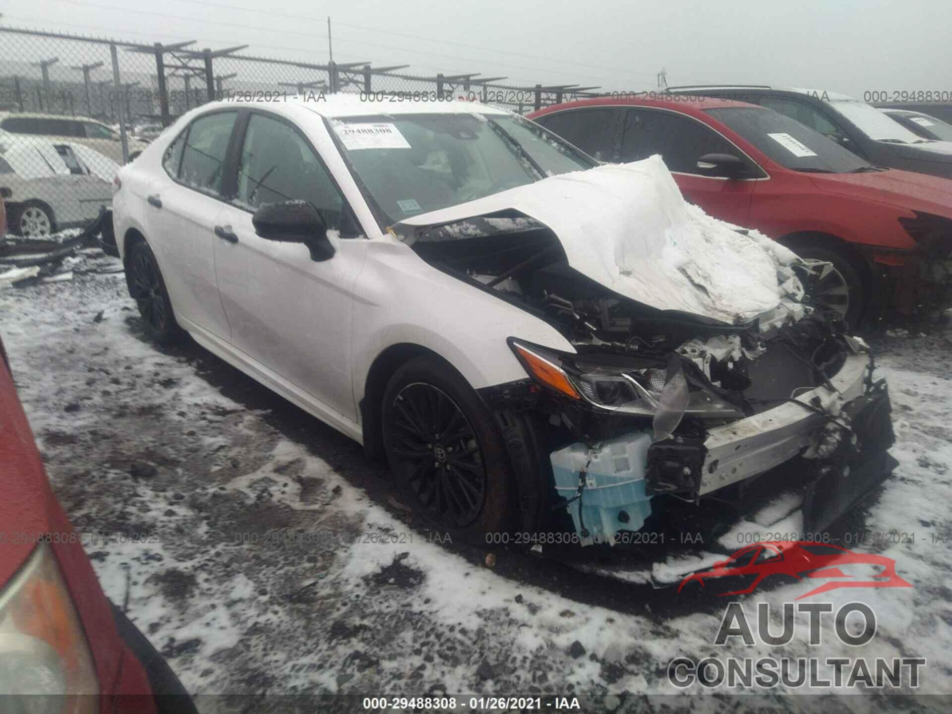 TOYOTA CAMRY 2020 - 4T1G11BK7LU015295