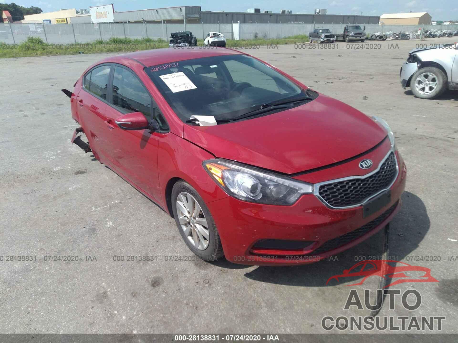 KIA FORTE 2016 - KNAFX4A61G5557820