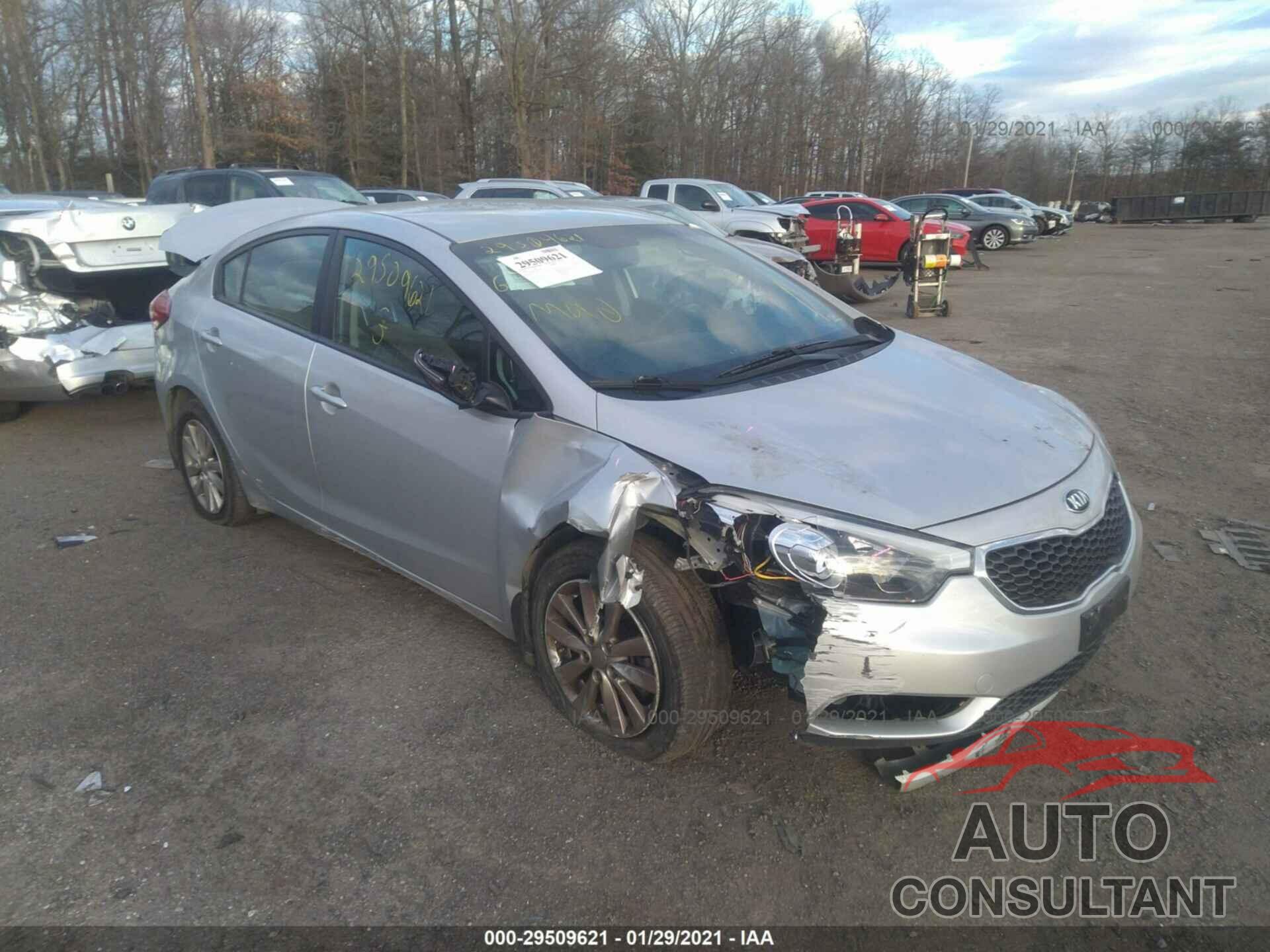 KIA FORTE 2016 - KNAFX4A60G5476923