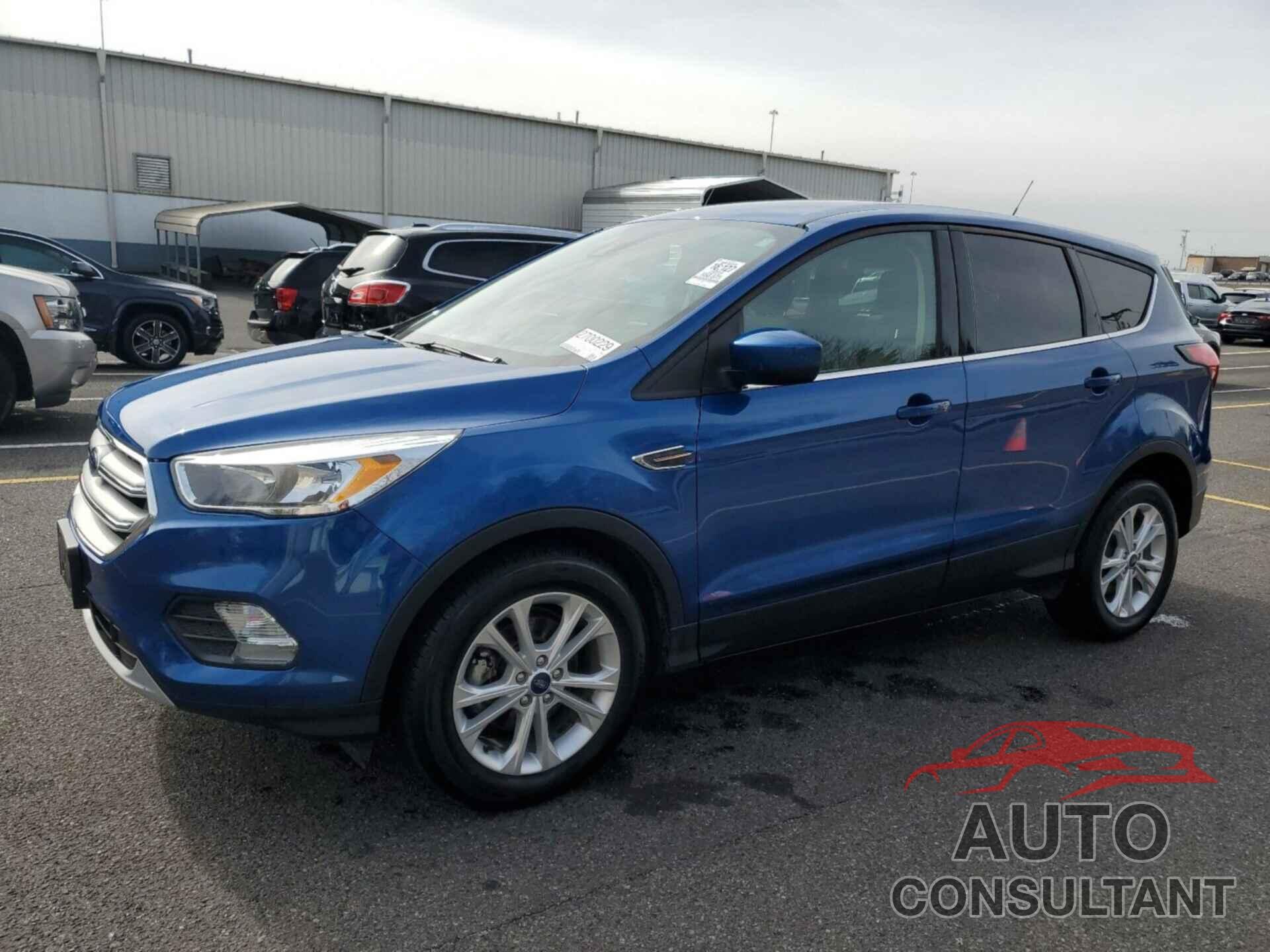 FORD ESCAPE 2019 - 1FMCU0GD5KUB65821