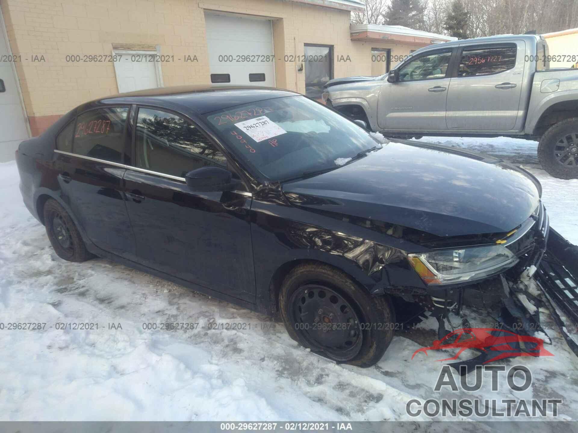 VOLKSWAGEN JETTA 2017 - 3VW2B7AJ5HM379036