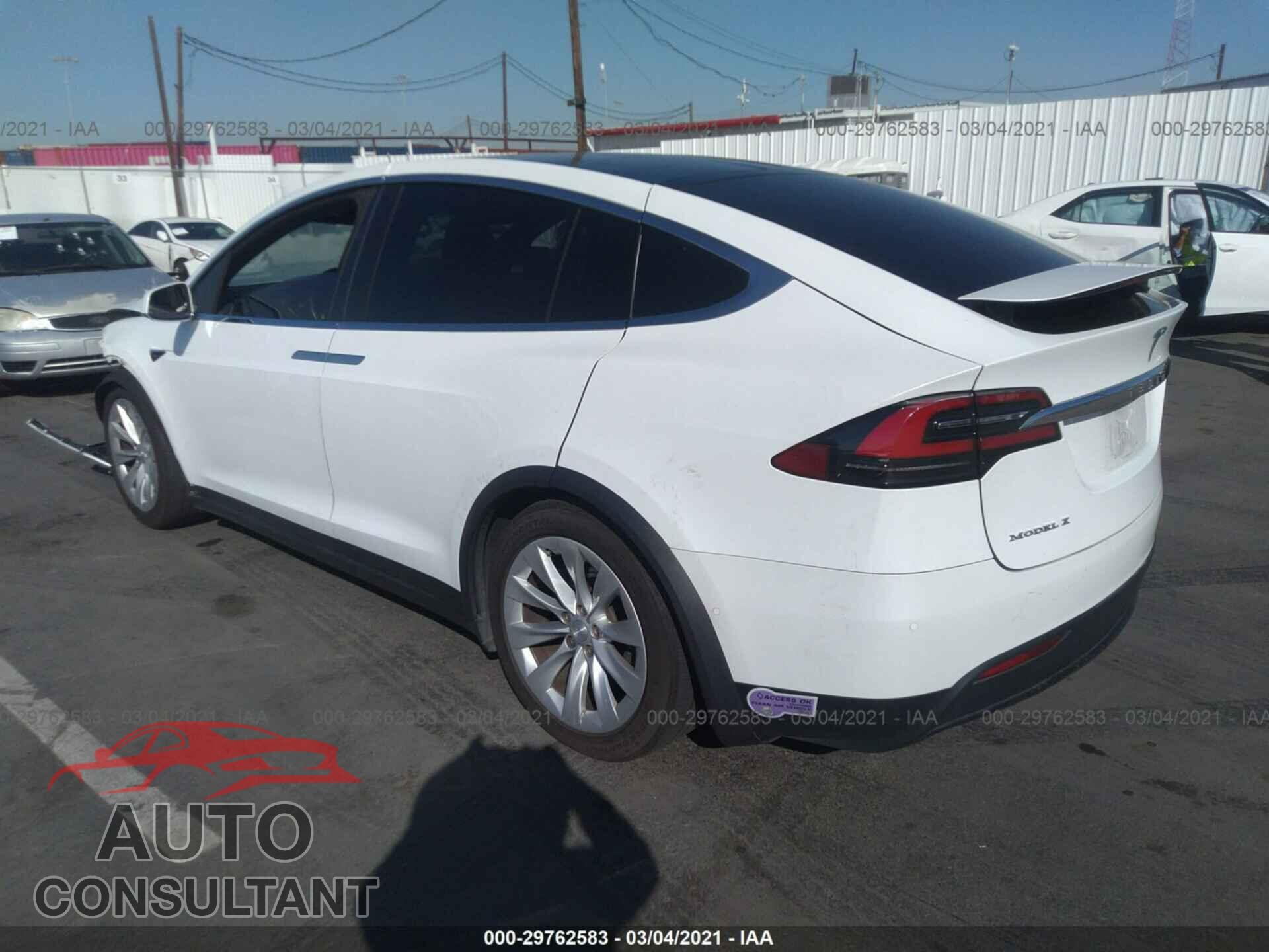 TESLA MODEL X 2017 - 5YJXCDE23HF041579