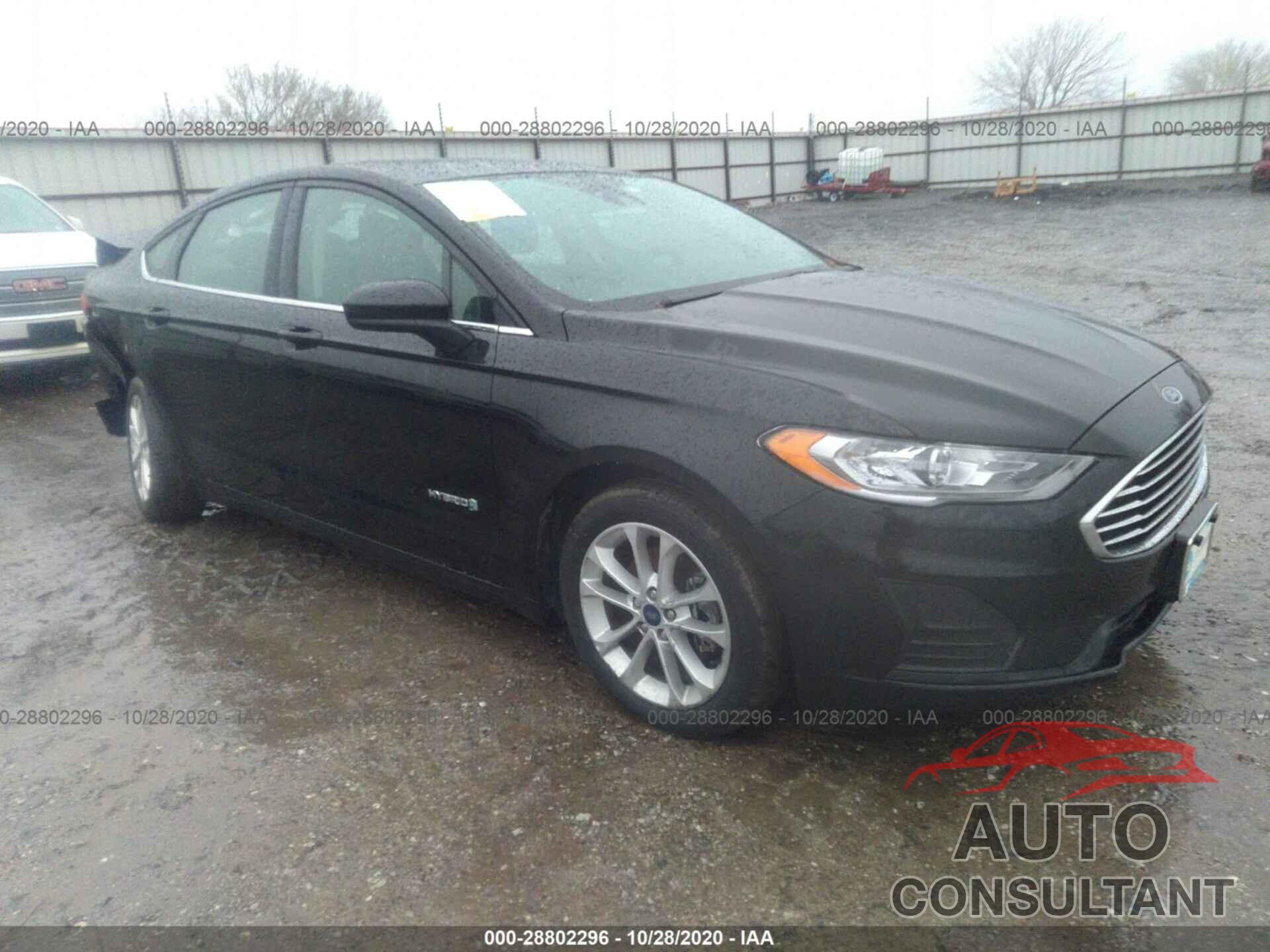 FORD FUSION HYBRID 2019 - 3FA6P0LU8KR107049