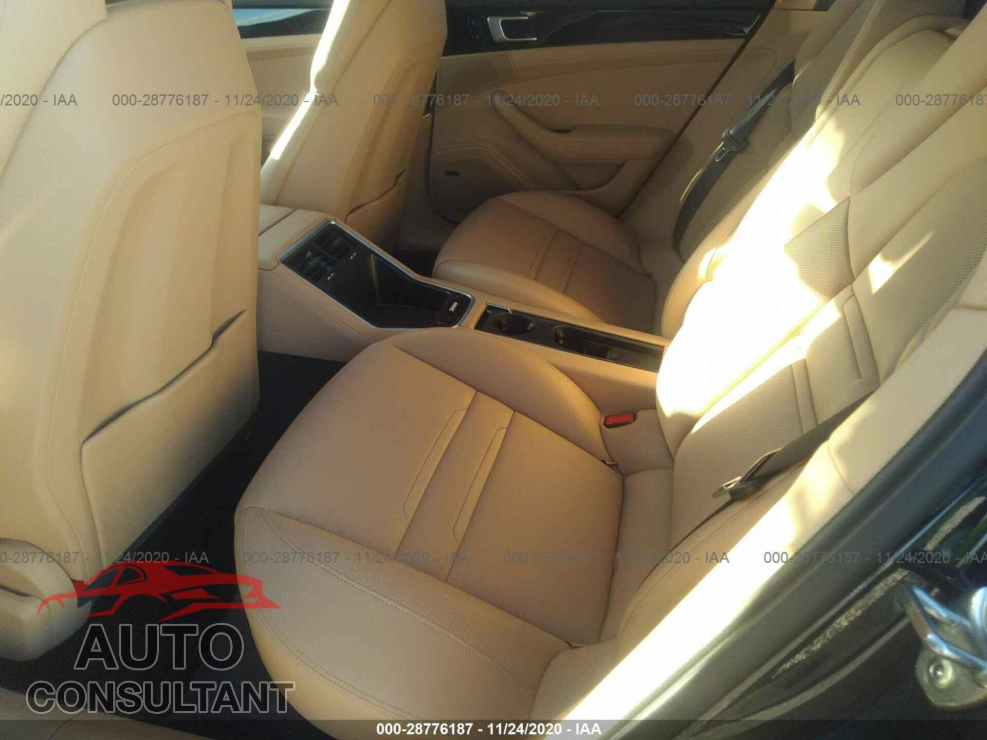 PORSCHE PANAMERA 2019 - WP0AA2A77KL100381