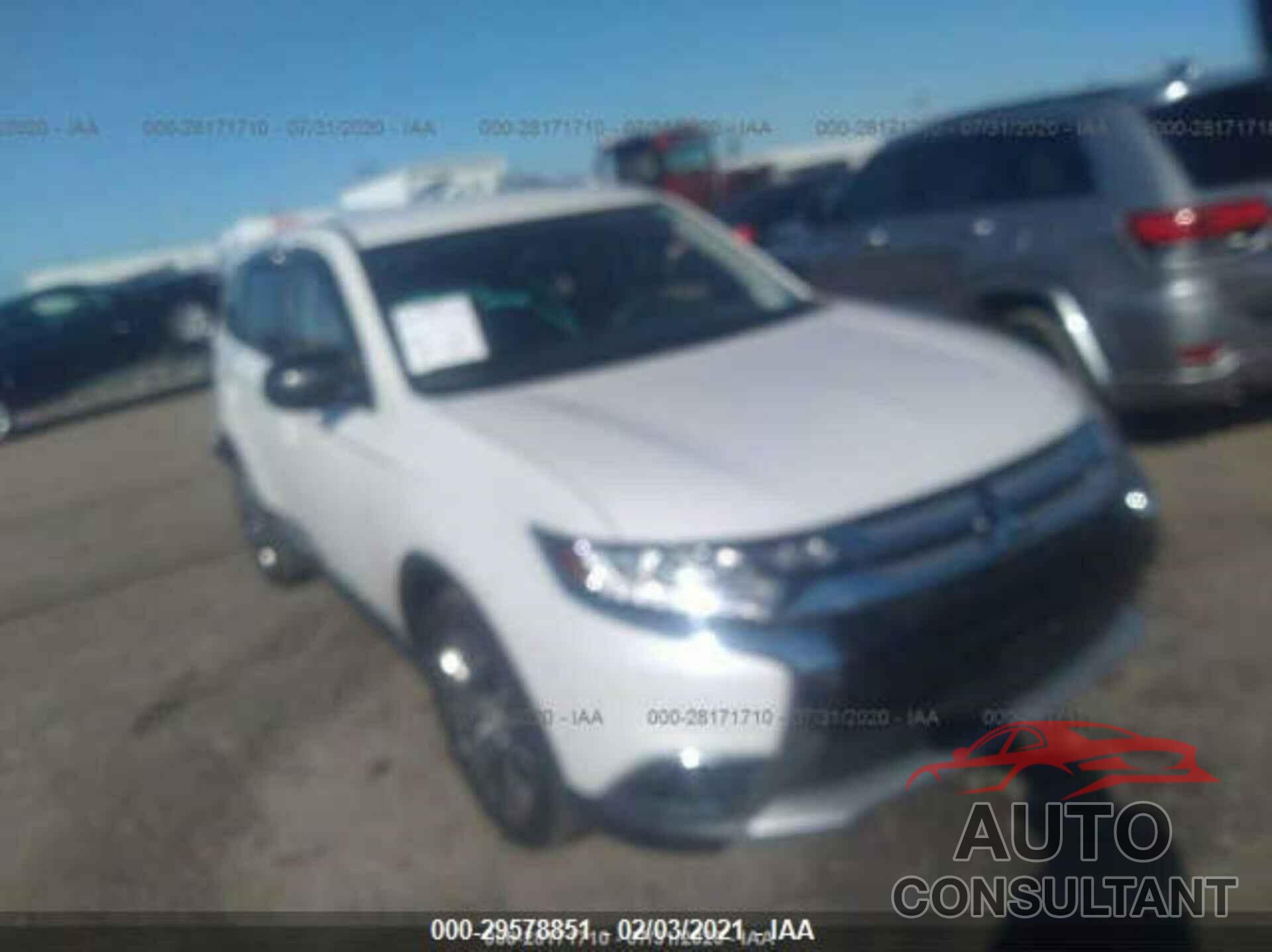 MITSUBISHI OUTLANDER 2018 - JA4AD2A36JZ011511