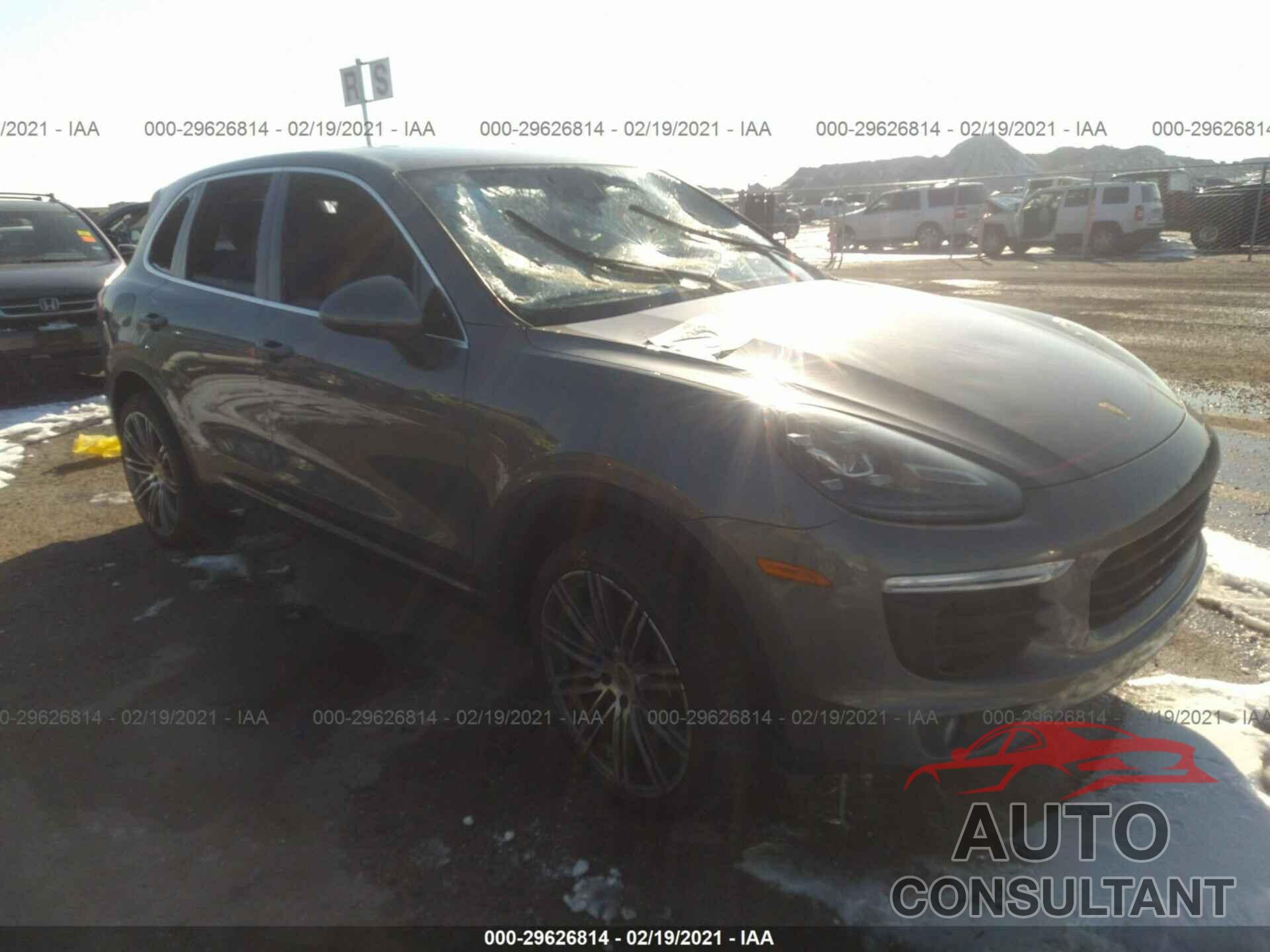 PORSCHE CAYENNE 2016 - WP1AA2A27GLA09282