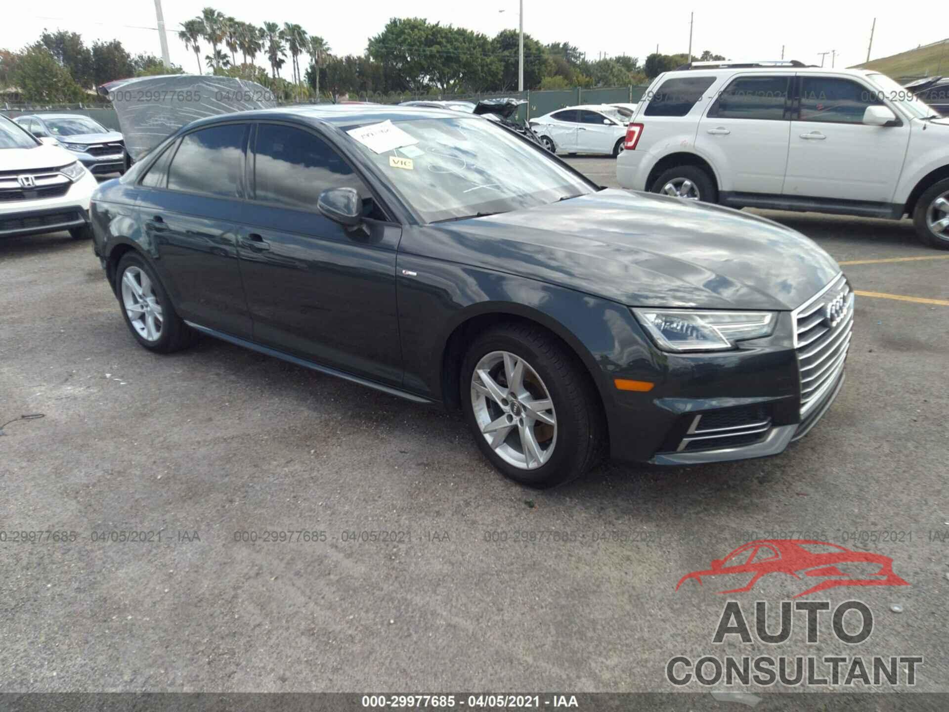 AUDI A4 2018 - WAUKMAF42JA076390