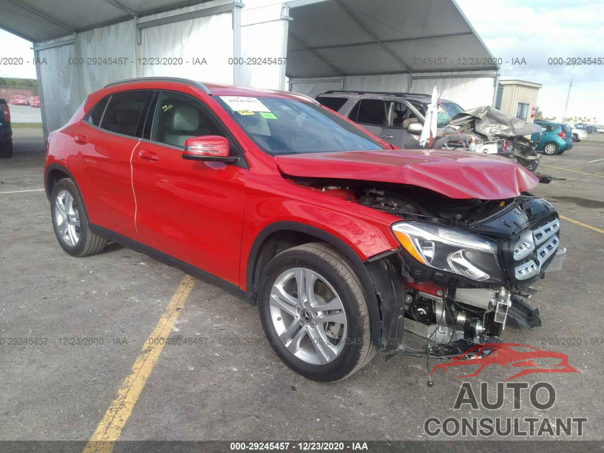 MERCEDES-BENZ GLA 2020 - WDCTG4EB0LU021299