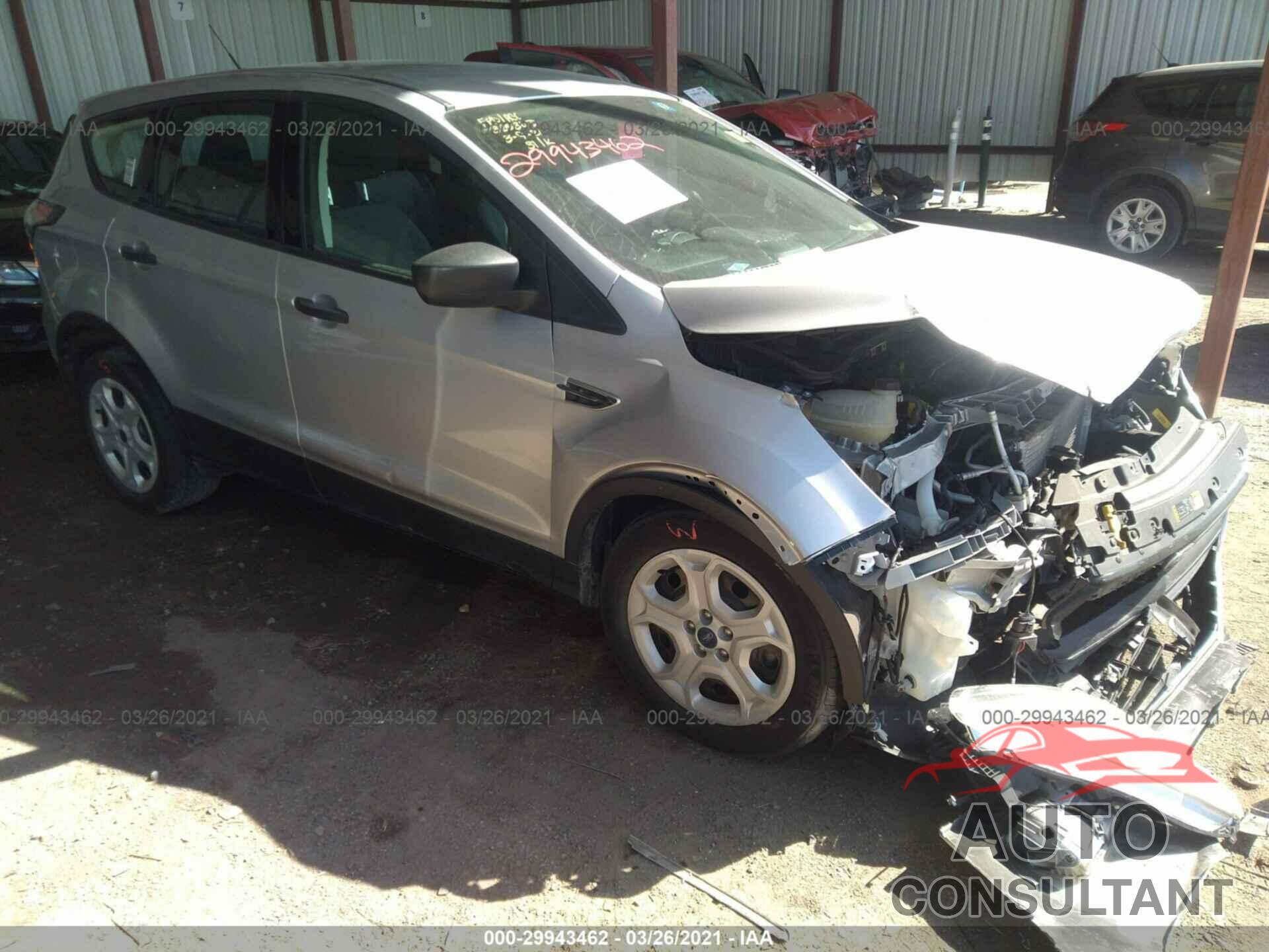 FORD ESCAPE 2017 - 1FMCU0F73HUA20331