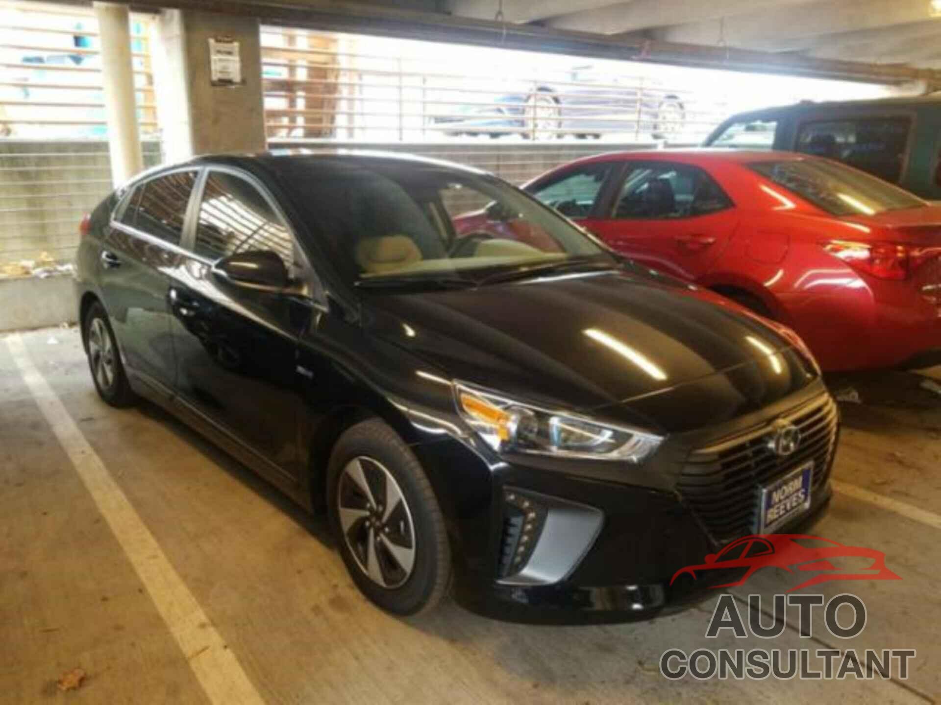 HYUNDAI IONIQ HYBRID 2017 - KMHC75LC8HU056716