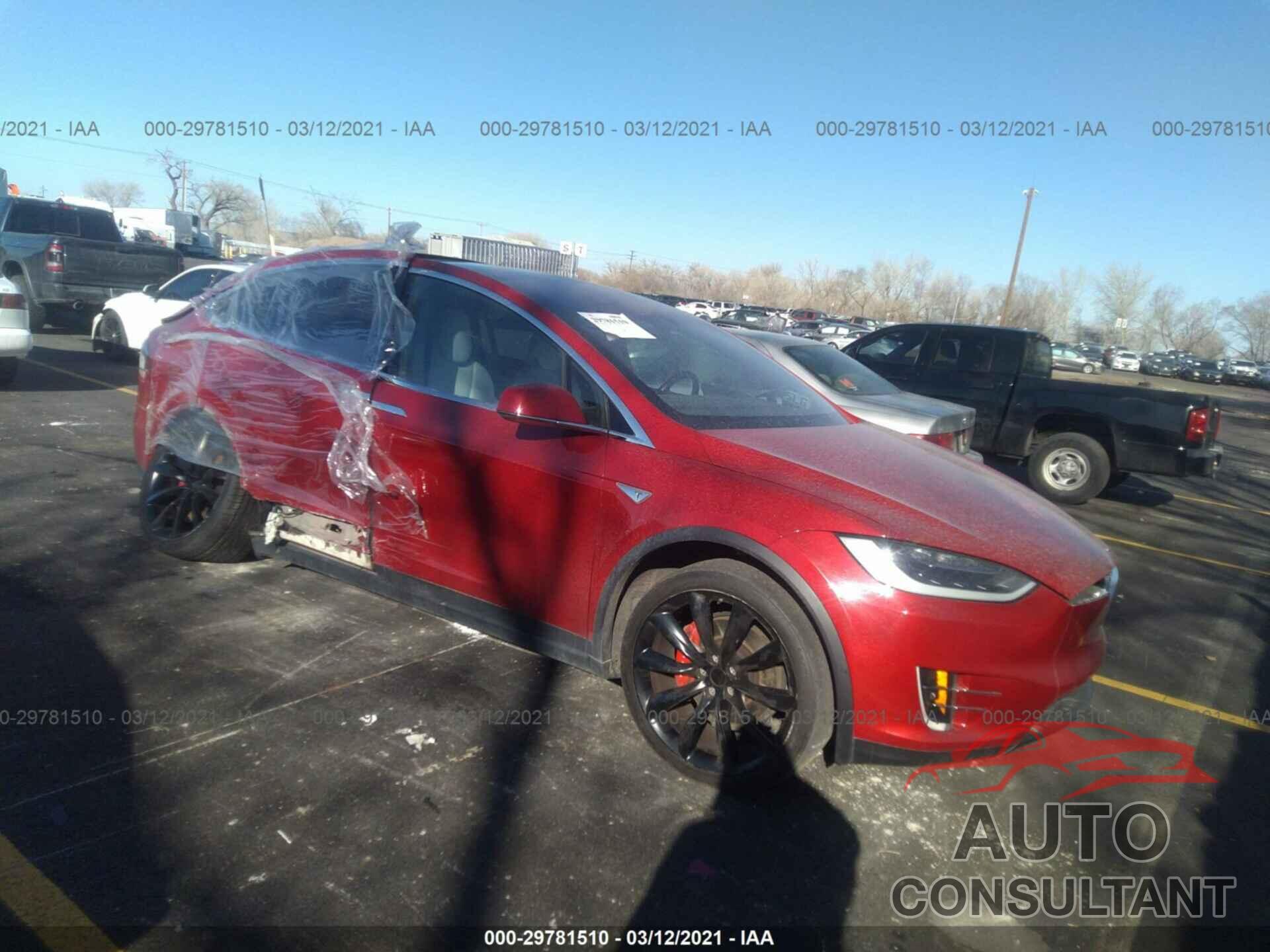 TESLA MODEL X 2016 - 5YJXCAE42GF000360