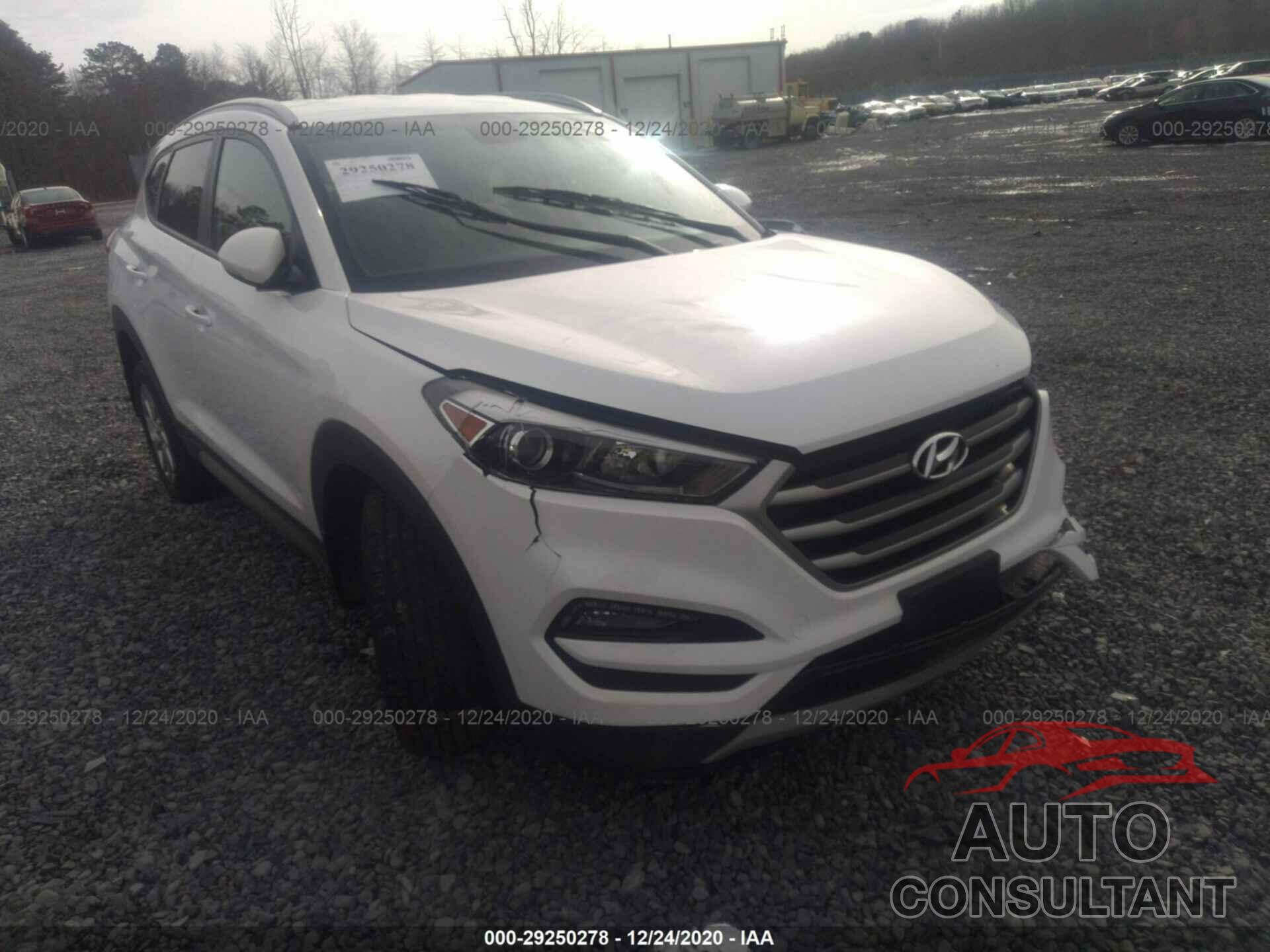 HYUNDAI TUCSON 2017 - KM8J3CA28HU285558