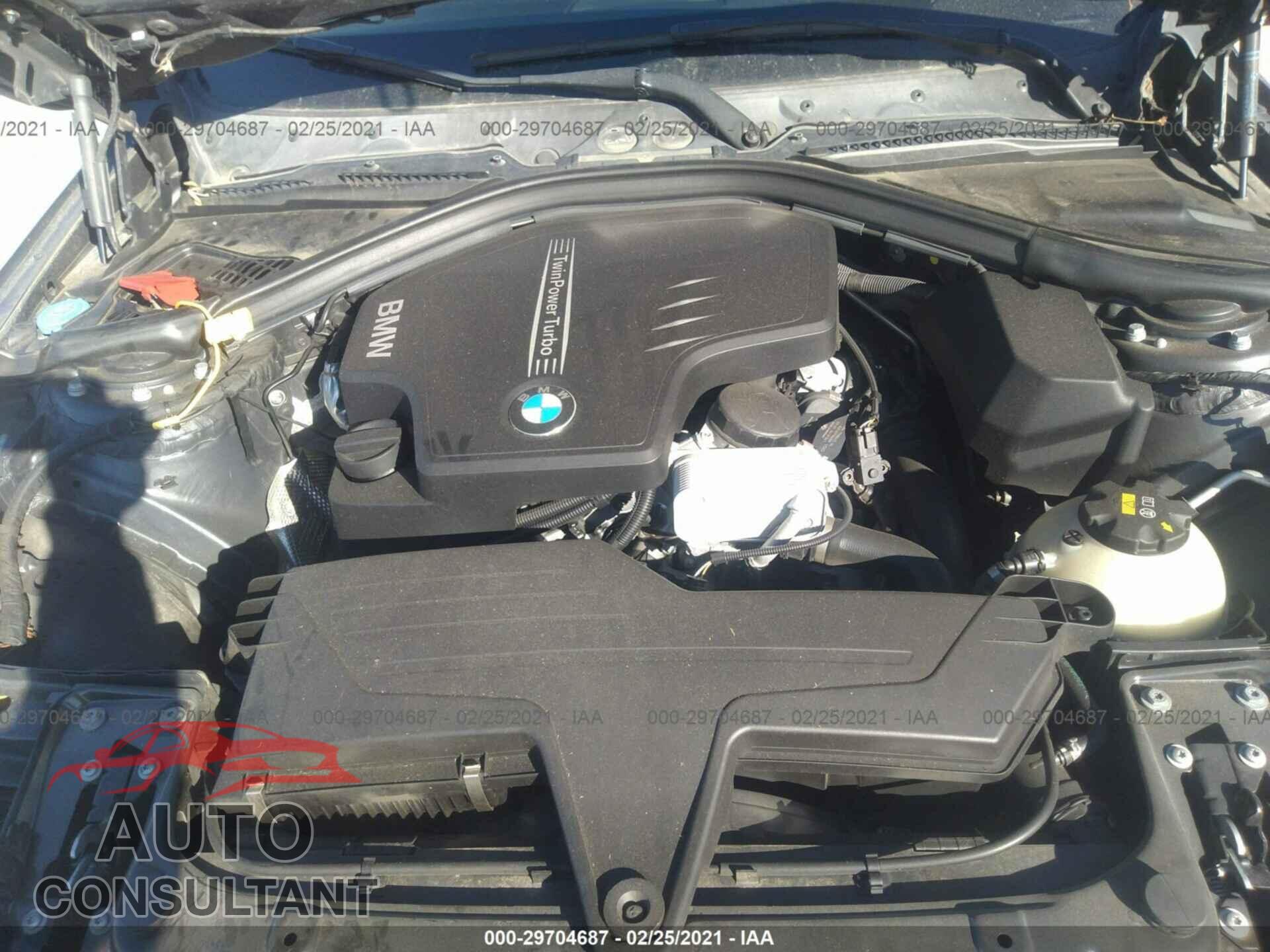BMW 3 SERIES 2016 - WBA8E5G59GNU22040