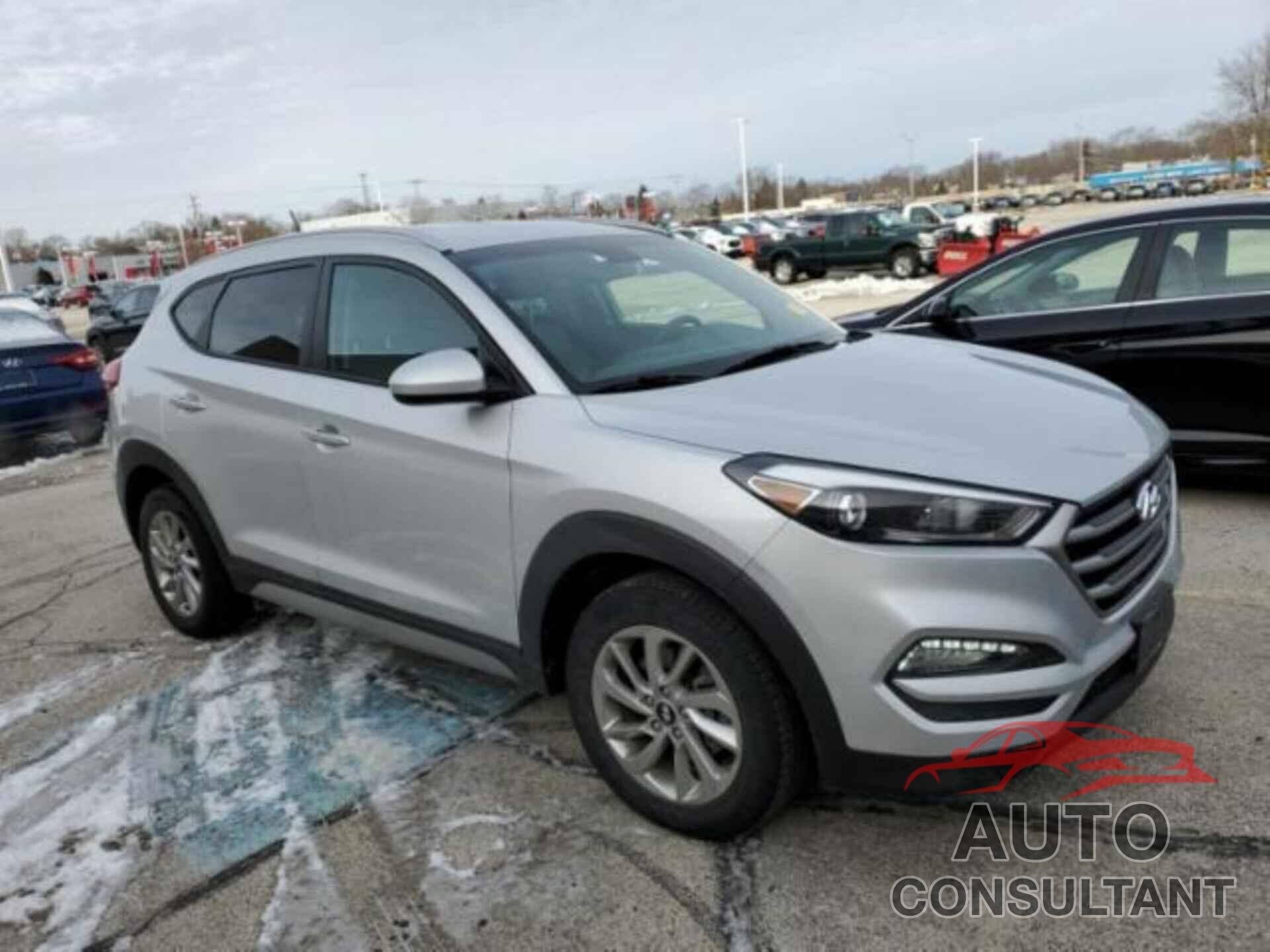 HYUNDAI TUCSON 2017 - KM8J33A48HU367324