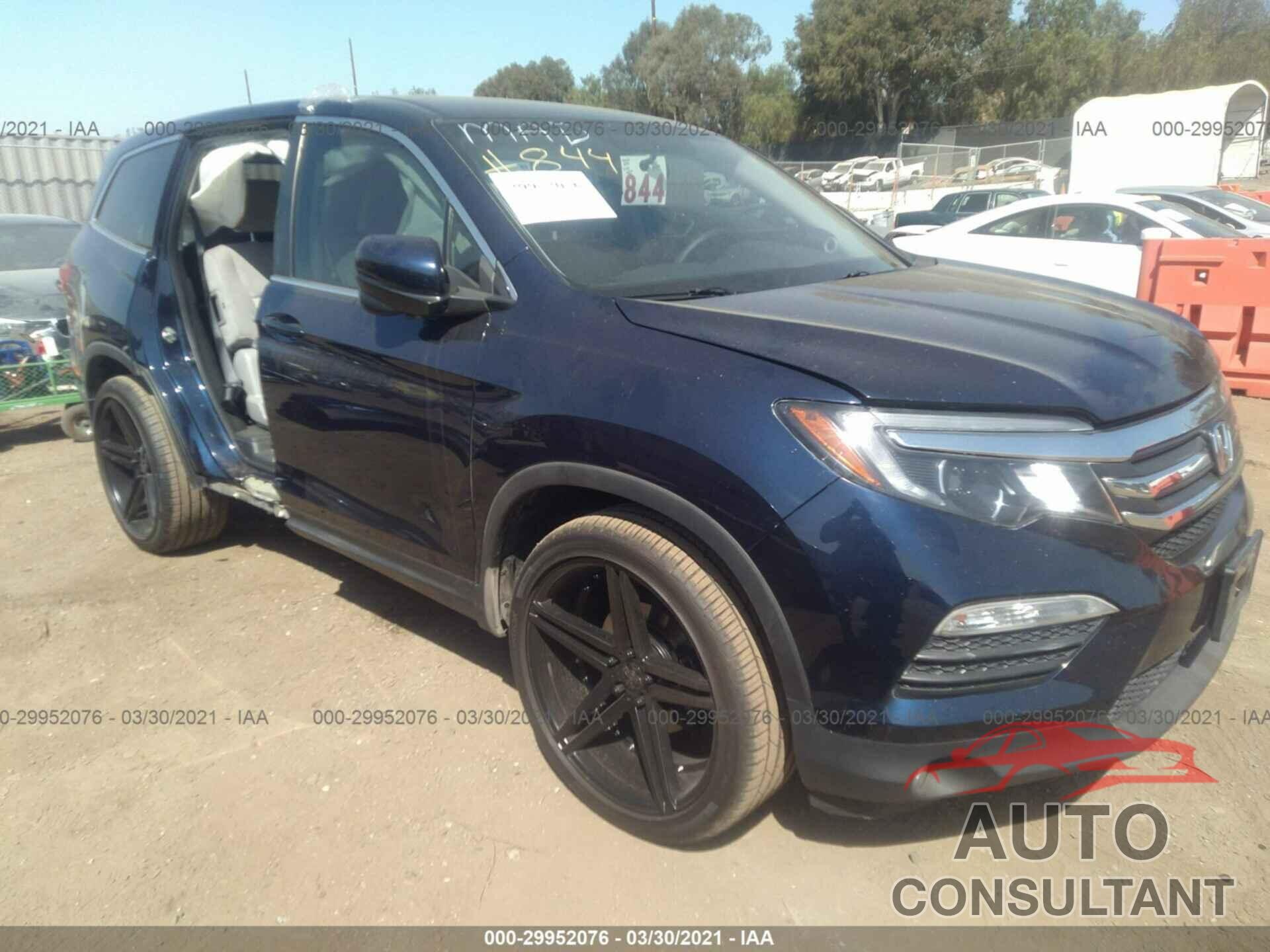 HONDA PILOT 2017 - 5FNYF5H36HB015273