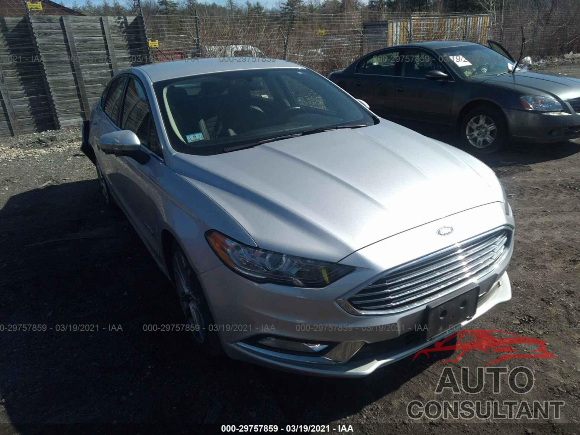 FORD FUSION 2017 - 3FA6P0LUXHR324207