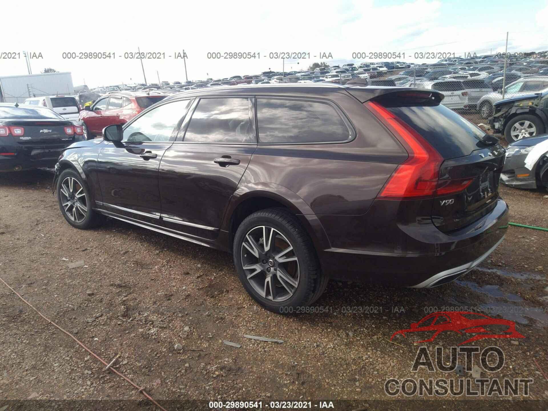 VOLVO V90 CROSS COUNTRY 2017 - YV4A22NL1H1001531