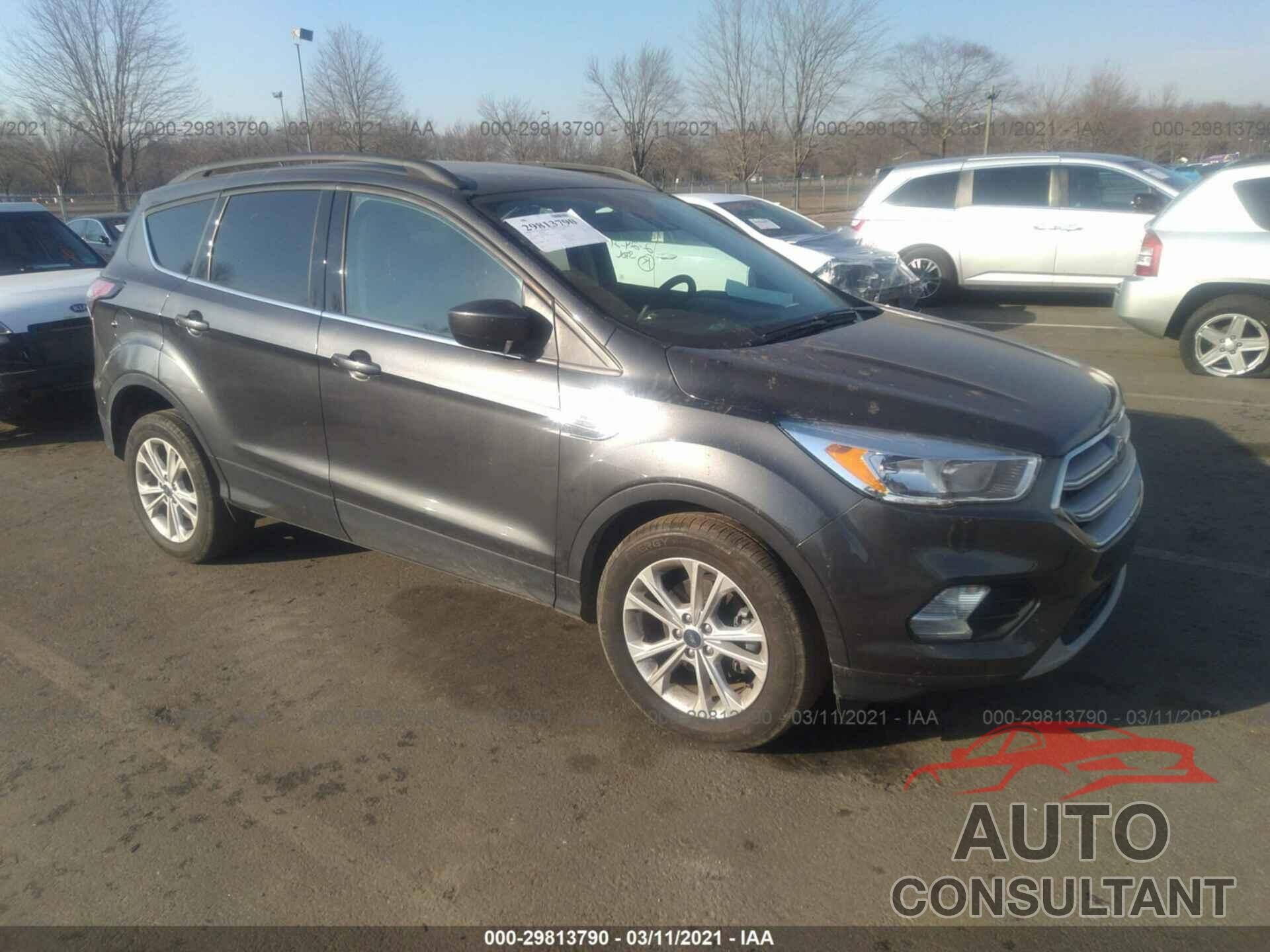 FORD ESCAPE 2018 - 1FMCU0GD3JUD06674