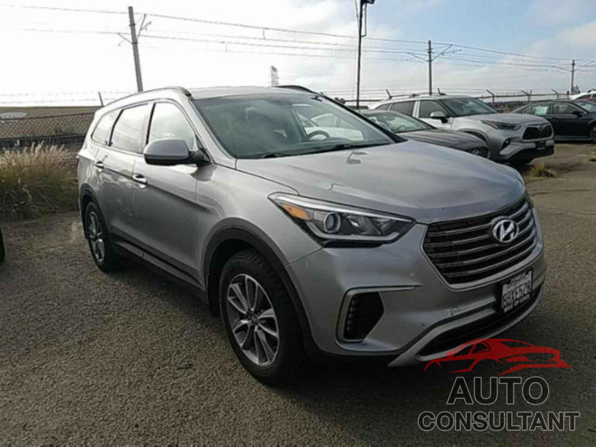 HYUNDAI SANTA FE 2018 - KM8SM4HF3JU268687