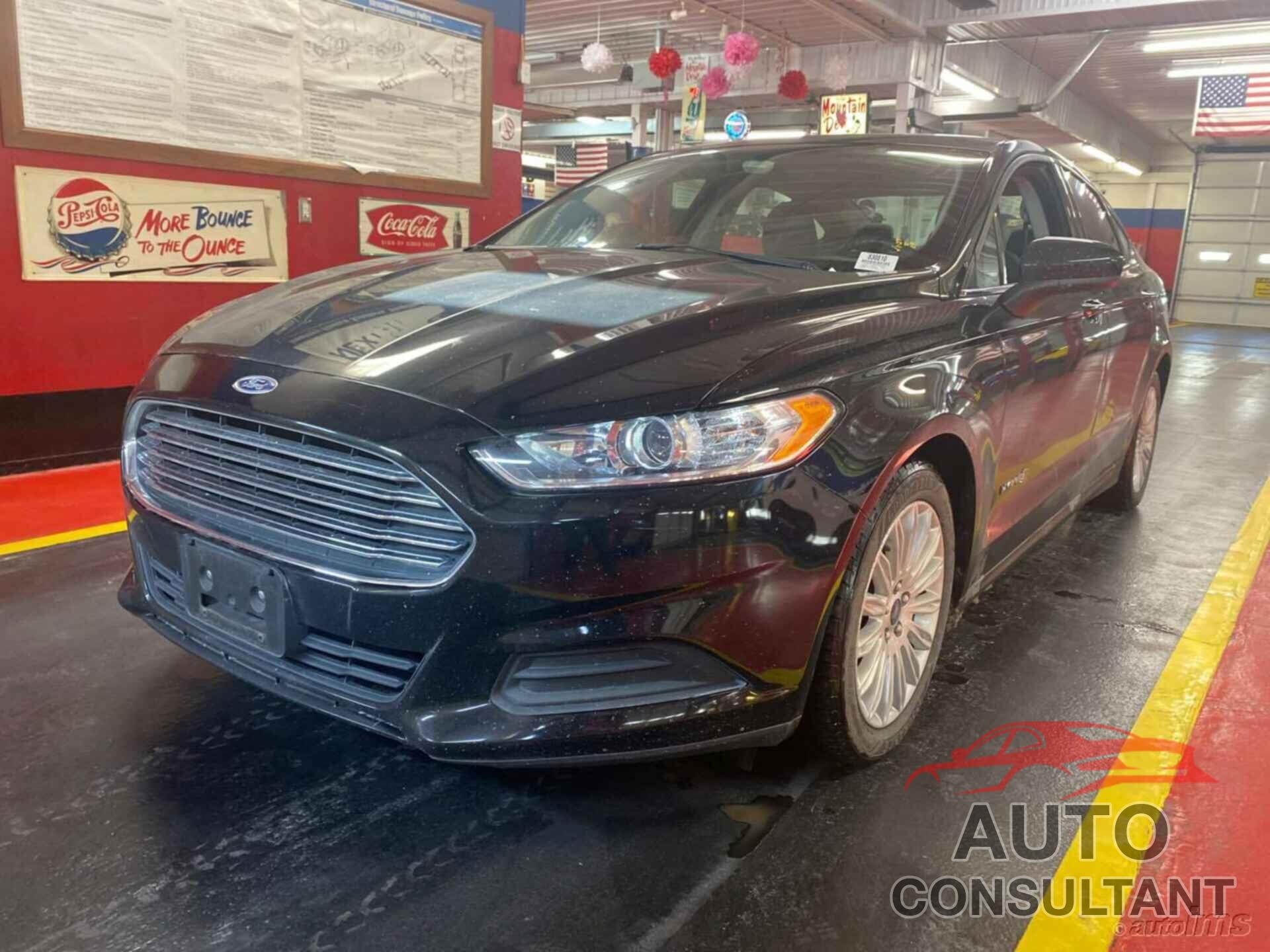 FORD FUSION 2016 - 3FA6P0UU8GR292726
