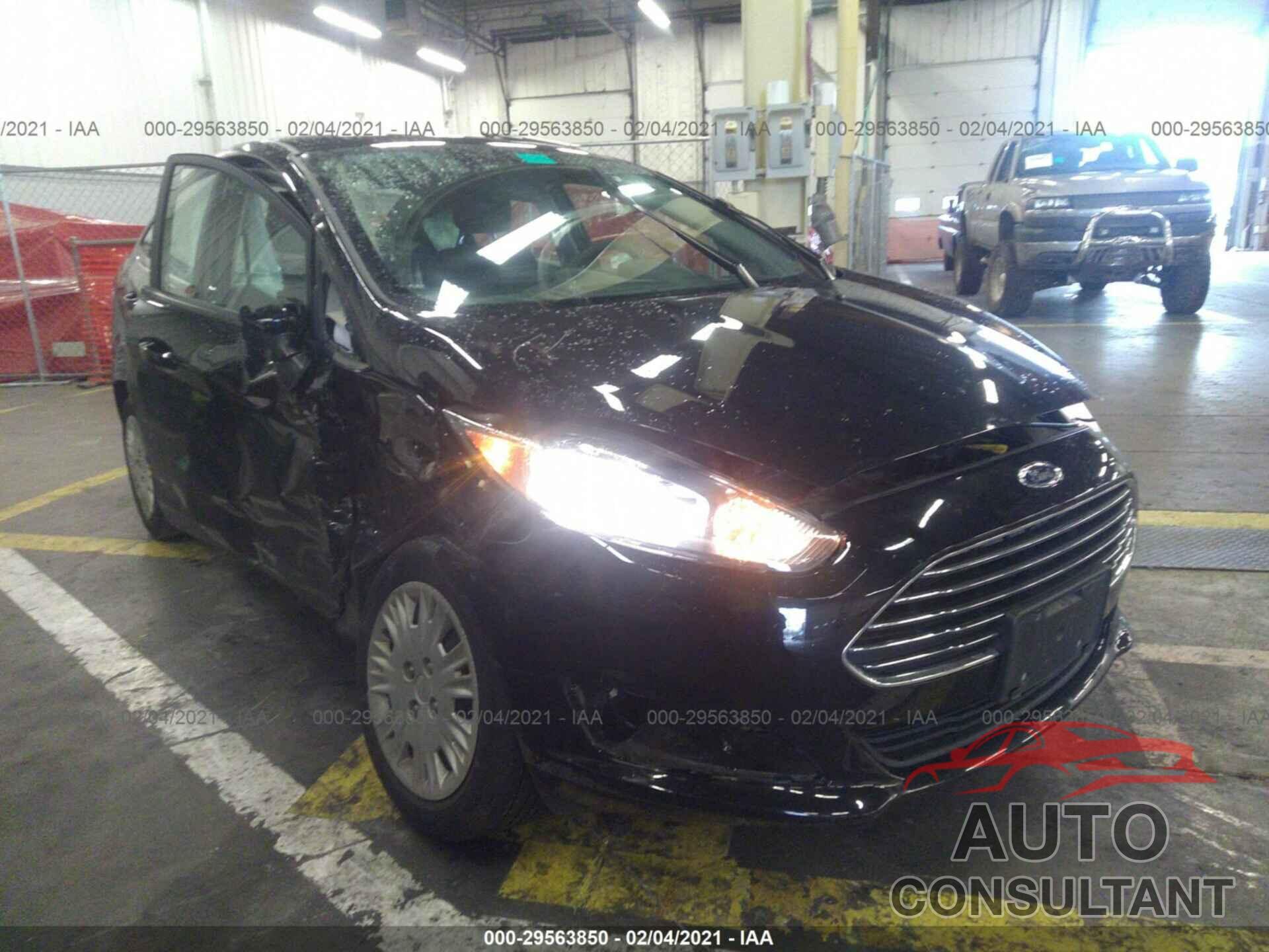 FORD FIESTA 2018 - 3FADP4AJ3JM144500