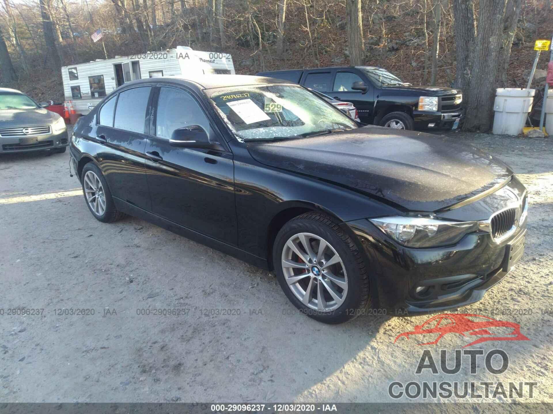 BMW 3 SERIES 2016 - WBA8E5G51GNT40383