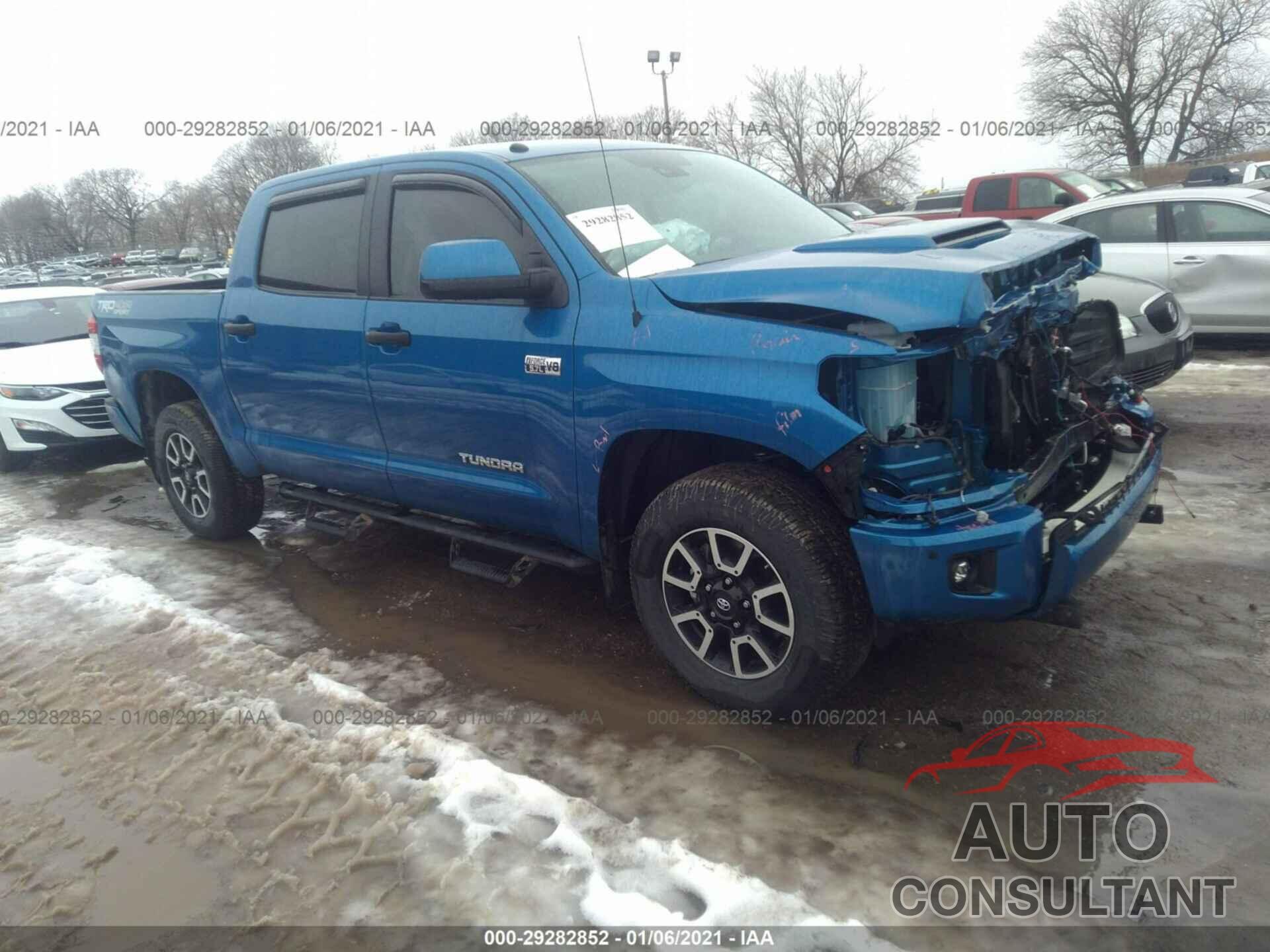 TOYOTA TUNDRA 4WD 2018 - 5TFDW5F1XJX719018